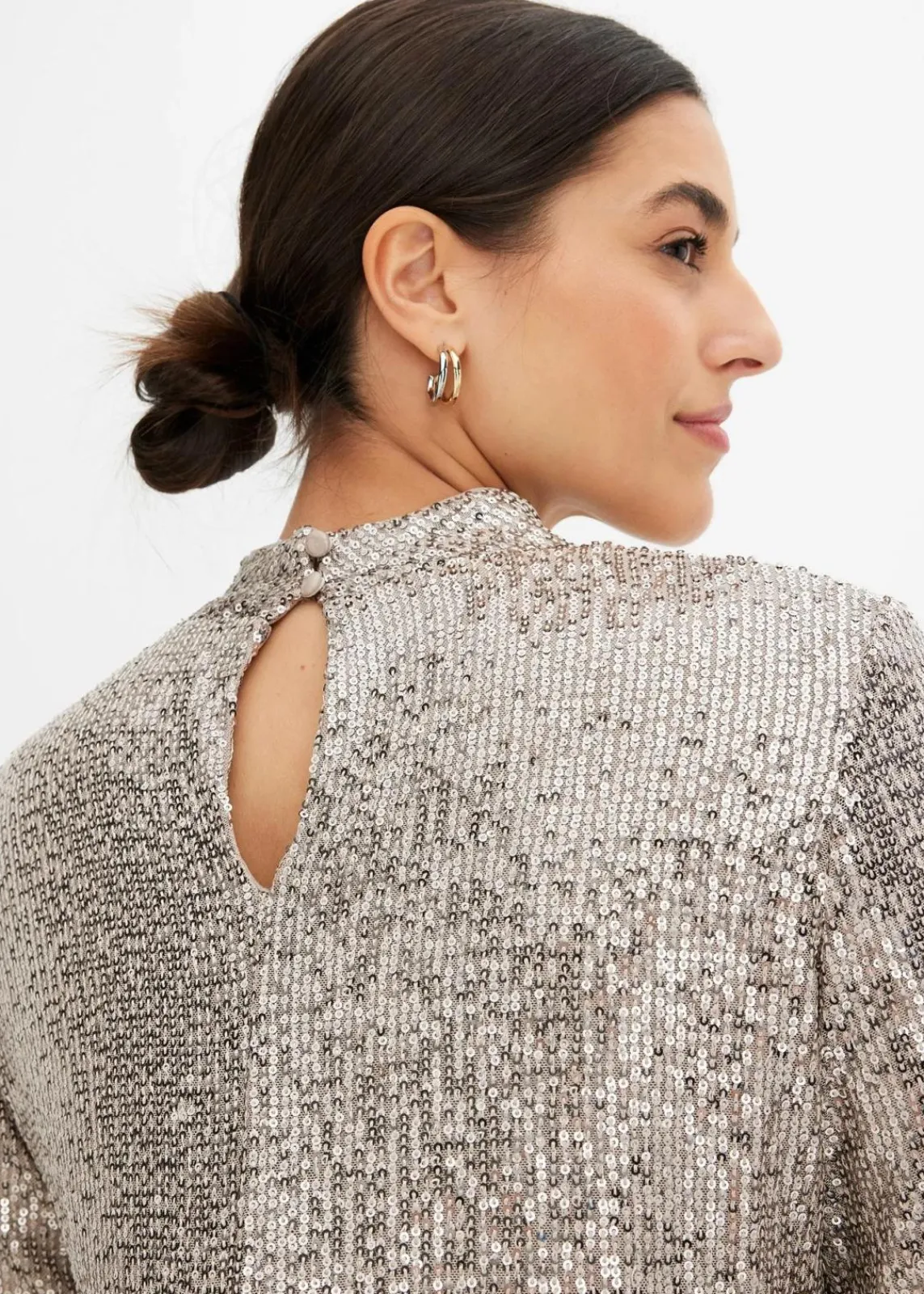 bonprix Bekleidung·Jacken & Mäntel|Blusen & Tuniken^Schlupfbluse mit Pailletten hellgold