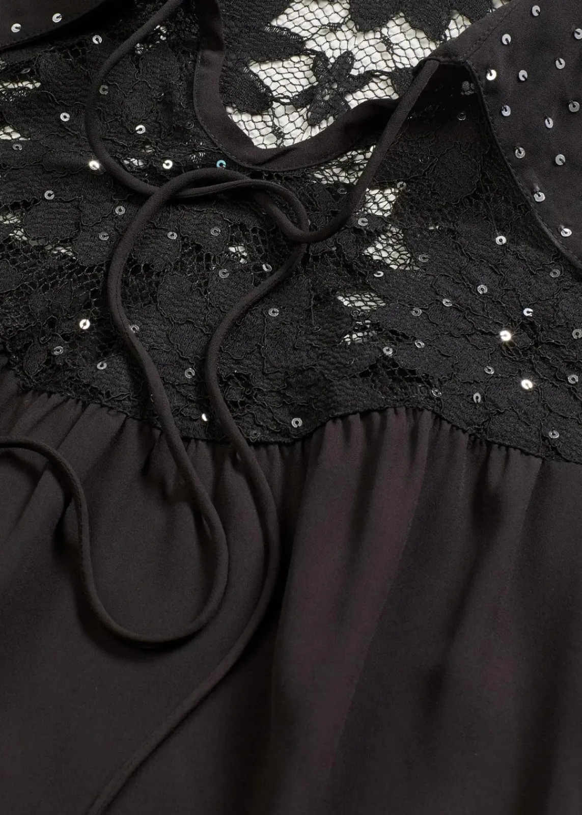 bonprix Festliche Mode|Blusen & Tuniken^Schlupfbluse mit Spitze schwarz