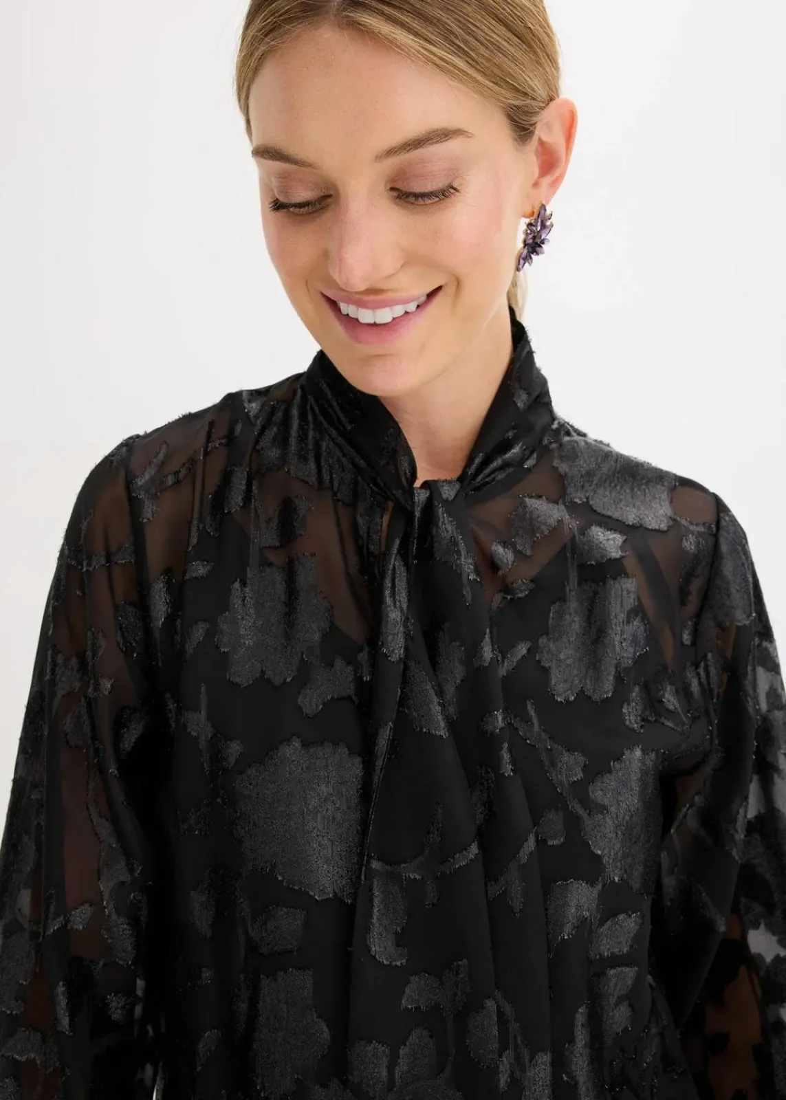 bonprix Bekleidung·Jacken & Mäntel|Festliche Mode^Schlupfbluse mit Stickerei schwarz