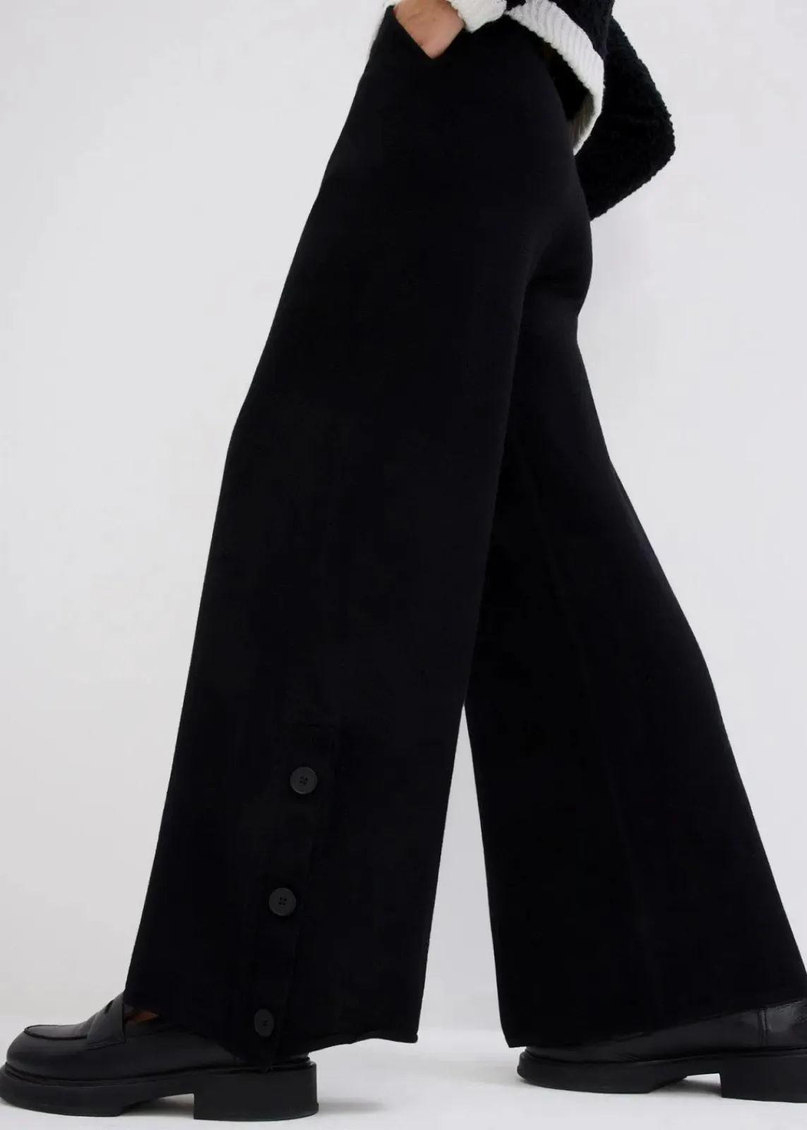 bonprix Bekleidung·Kleider|Hosen^Schlupfhose aus softem Viskose-Mix schwarz