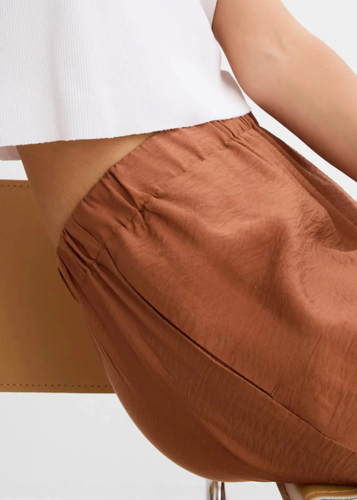 bonprix Hosen|Nachhaltigere Materialien^Schlupfhose mit Schleifen kastanienbraun
