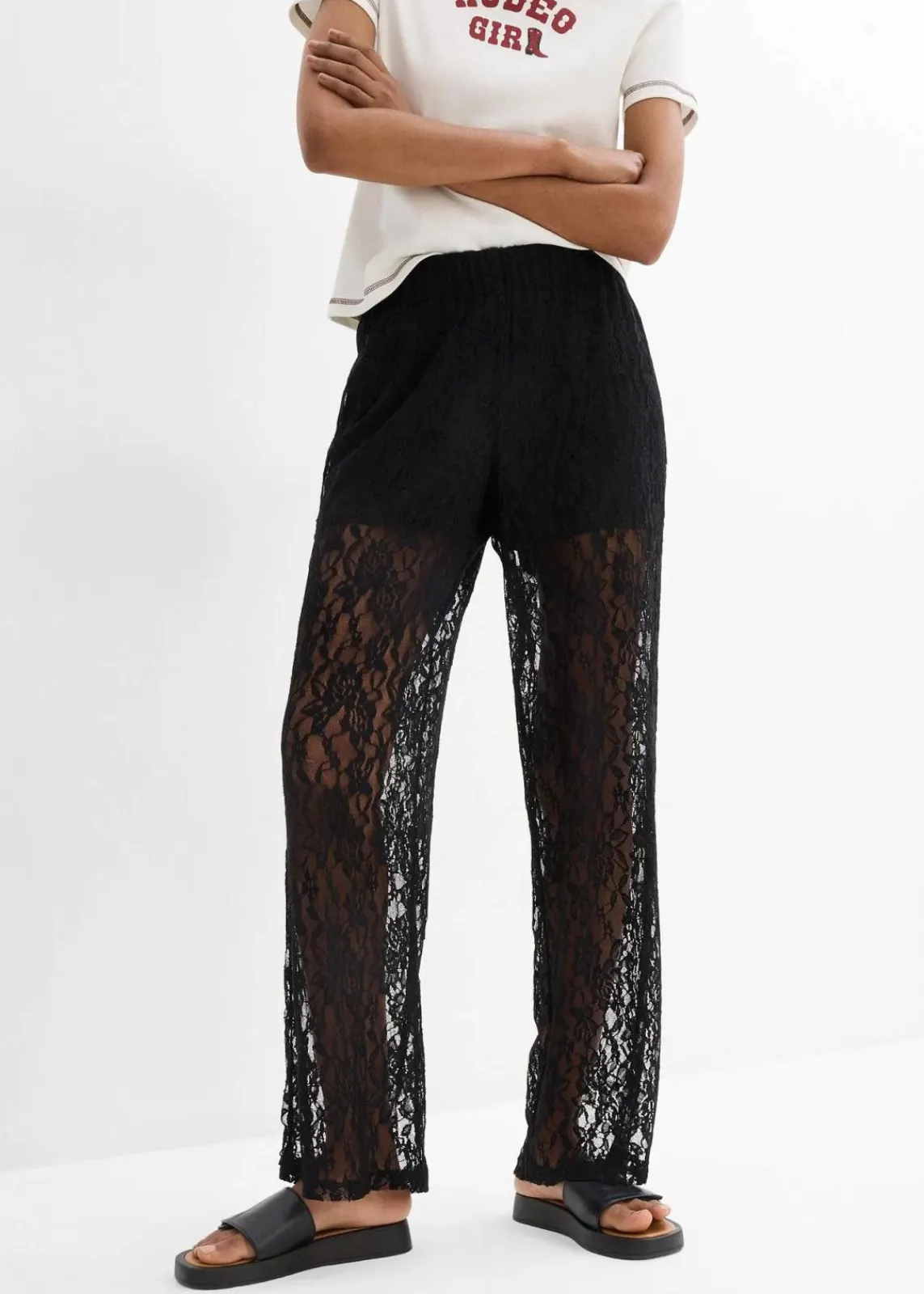 bonprix Hosen^Schlupfhose mit Spitze schwarz