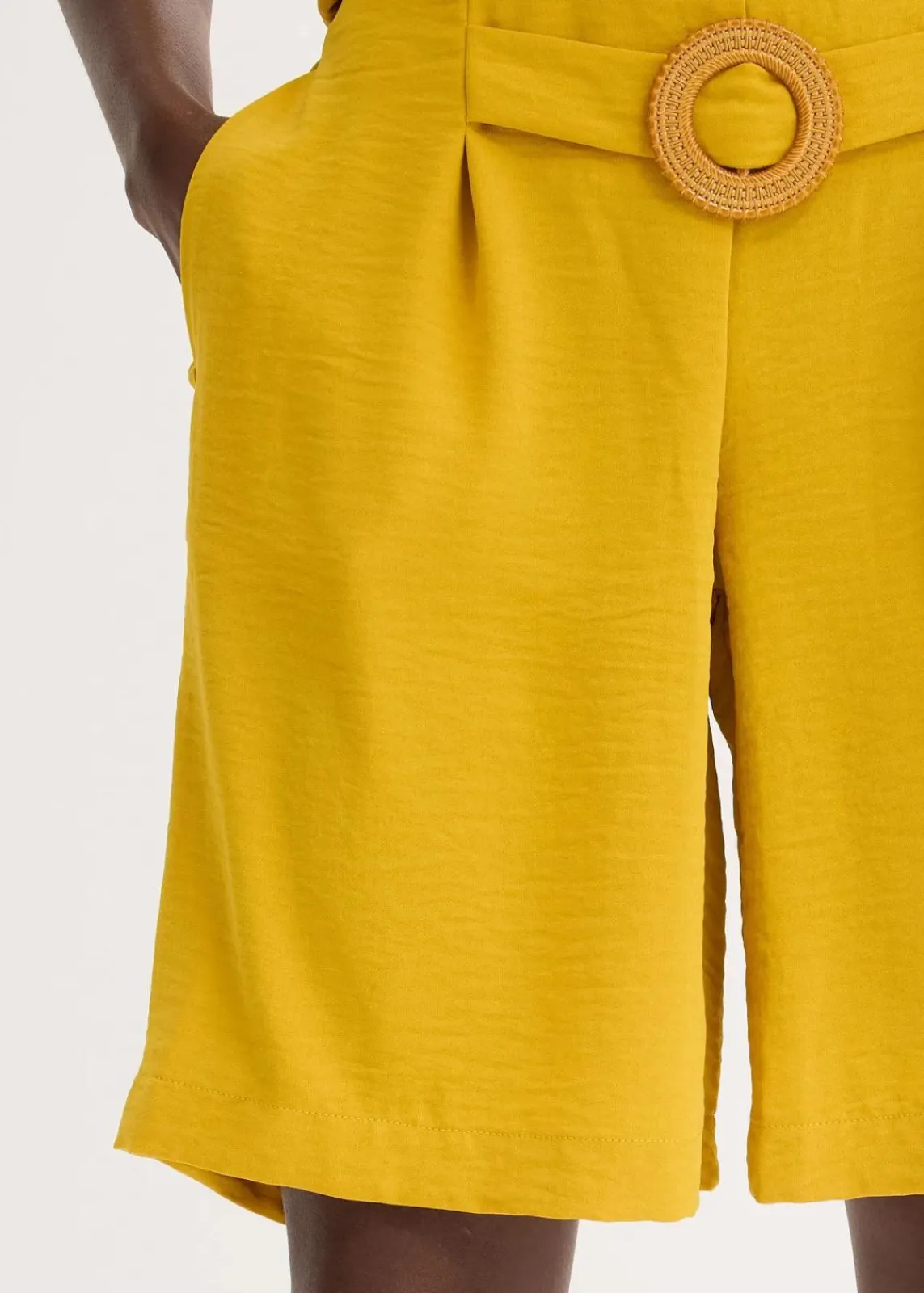 bonprix Hosen|Shorts^Schlupf-Shorts ockergold