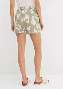 bonprix Nachhaltigere Materialien|Hosen^Schlupf-Shorts aus fließender Viskose seegras/wollweiß bedruckt