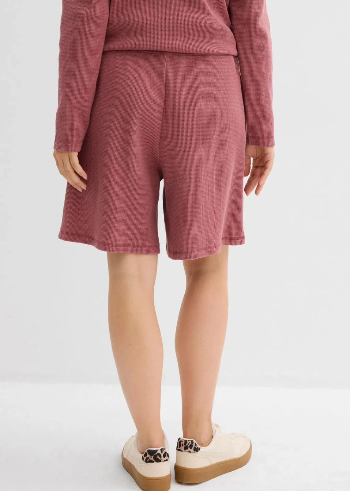 bonprix Bekleidung·Outdoorbekleidung|Bekleidung·Kleider^Schlupf-Shorts aus reiner Baumwolle softbeere