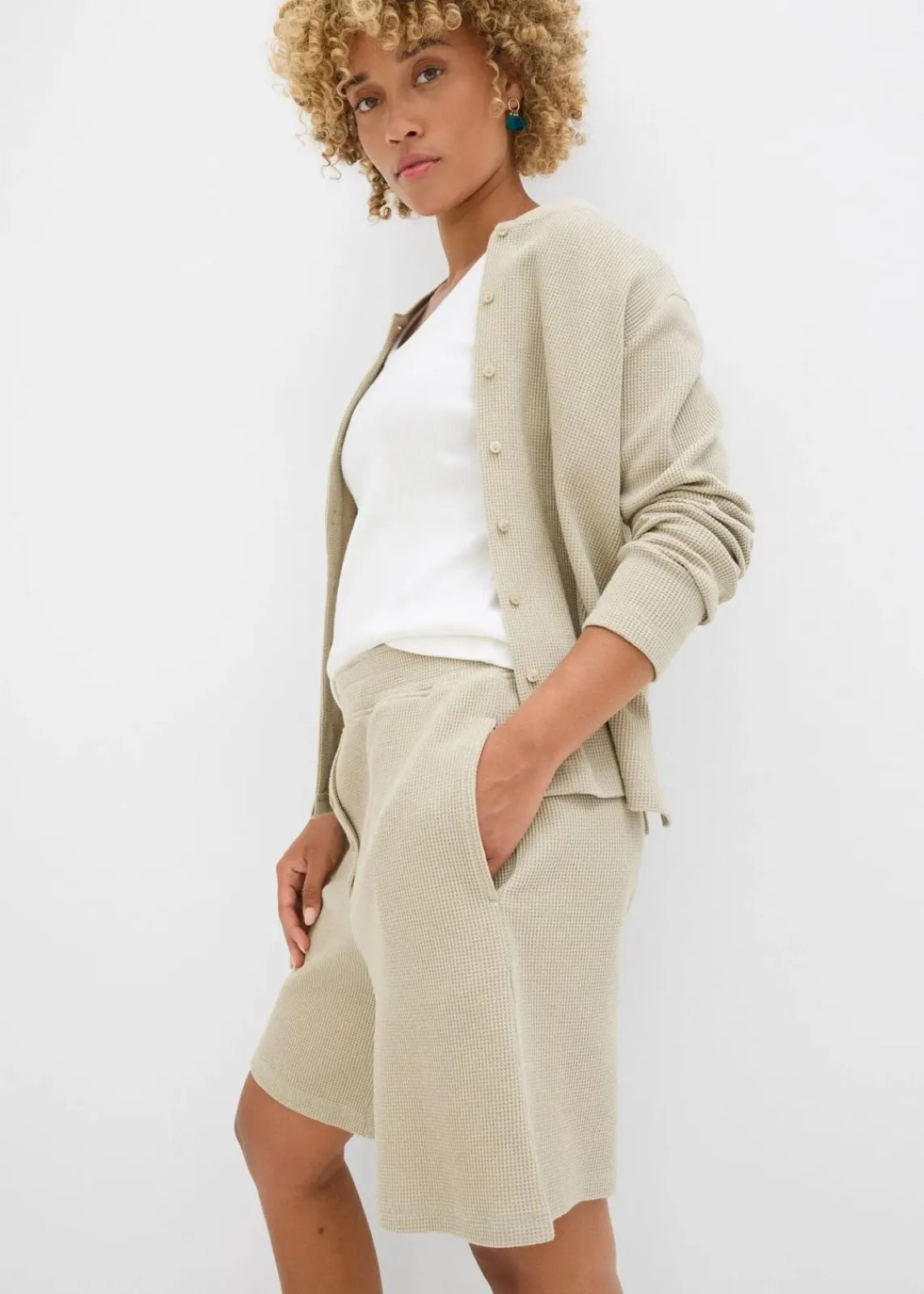 bonprix Hosen|Zweiteiler & Sets^Schlupf-Shorts aus reiner Baumwolle mattschilf