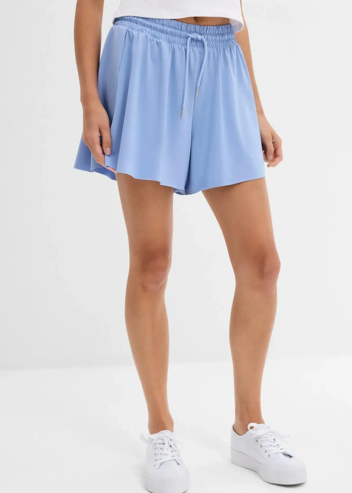bonprix Hosen|Shorts^Schlupf-Shorts im Tennis-Look perlblau