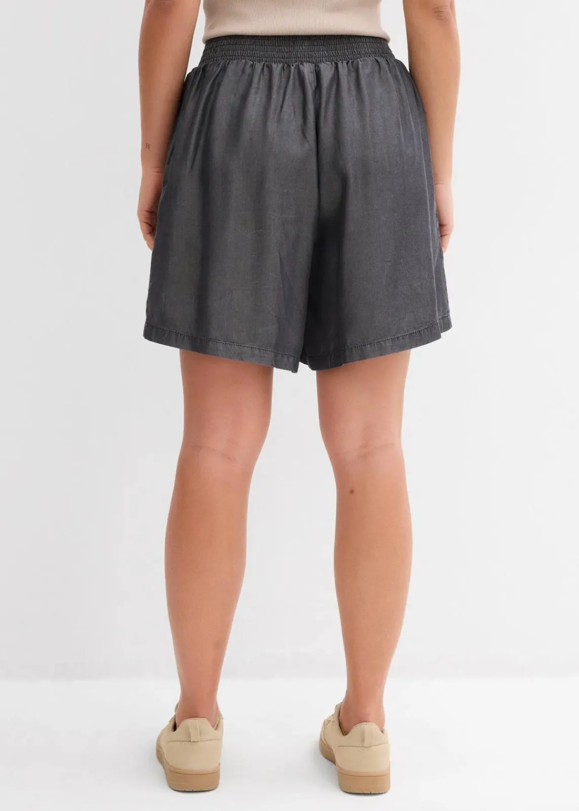 bonprix Shorts|Hosen^Schlupf-Shorts mit Smockbund schwarz
