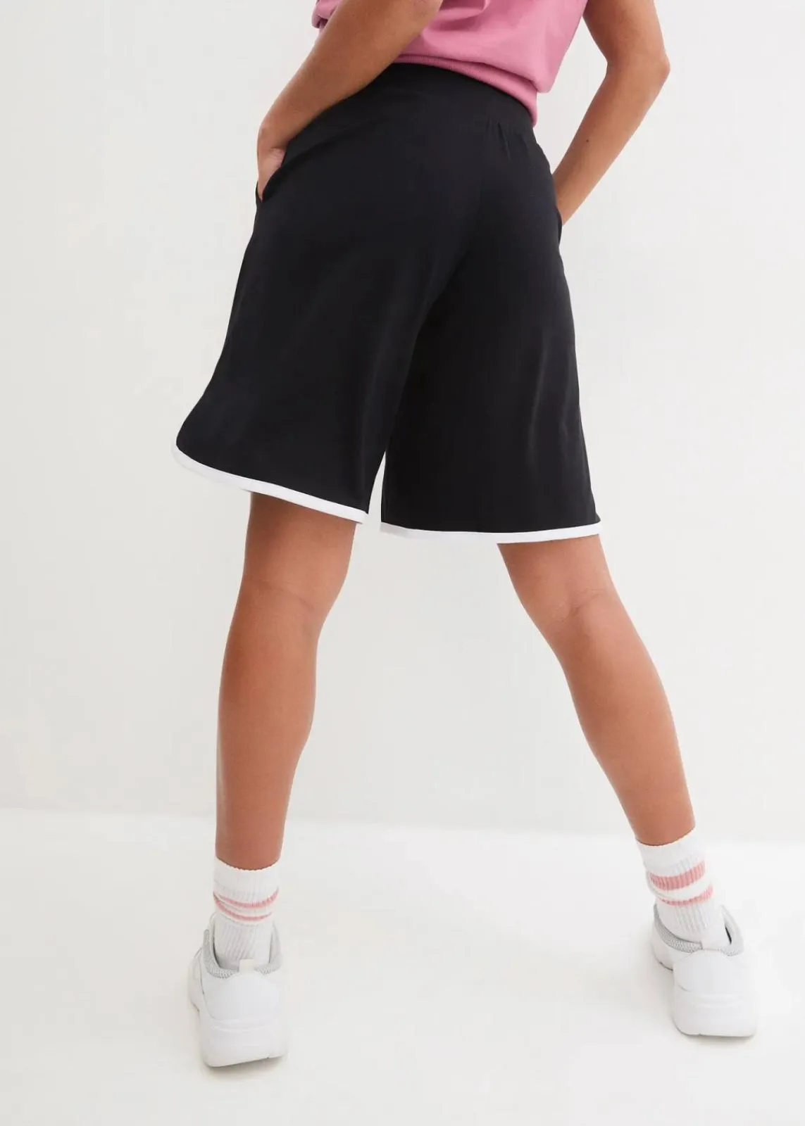 bonprix Bekleidung·Outdoorbekleidung|Bekleidung·Sweat^Schnelltrocknende Bermuda schwarz