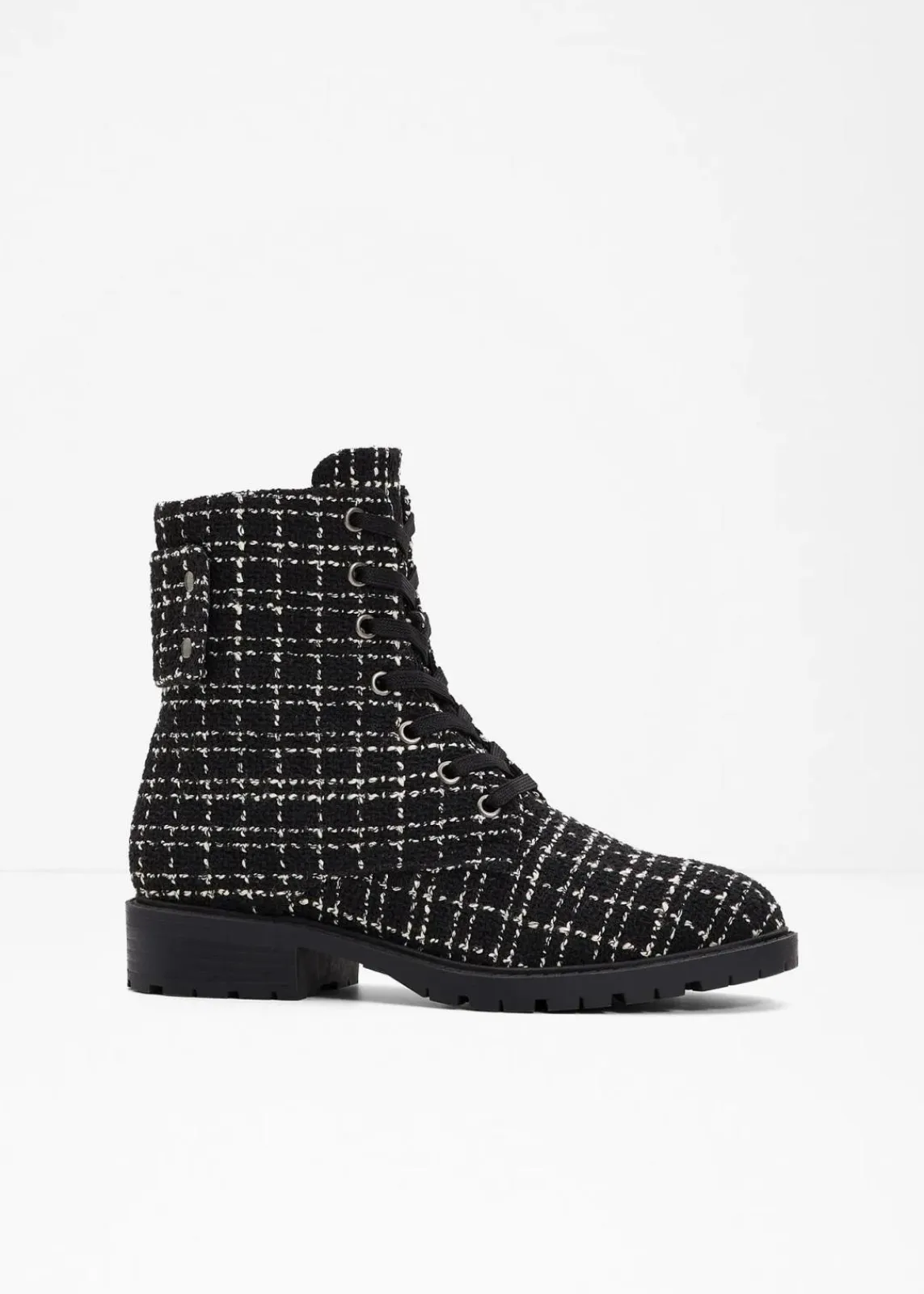 bonprix Boots^Schnürboots in Bouclé-Optik schwarz/weiß