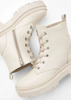 bonprix Boots^Schnürboots mit Profilsohle beige