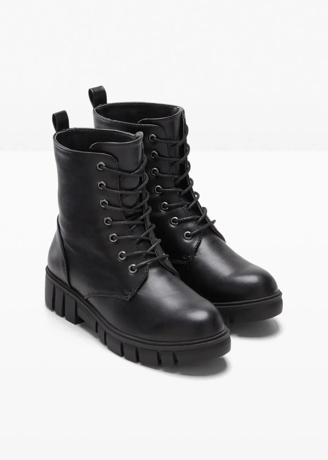 bonprix Boots^Schnürboots mit Profilsohle schwarz