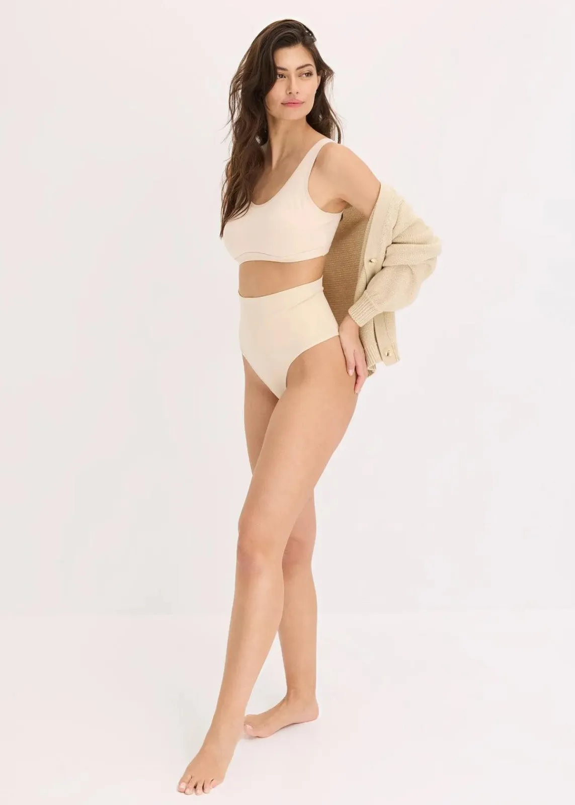 bonprix Nachhaltigere Materialien|Höschen^Seamless Light Shape-String (2er Pack) 2x sandbeige