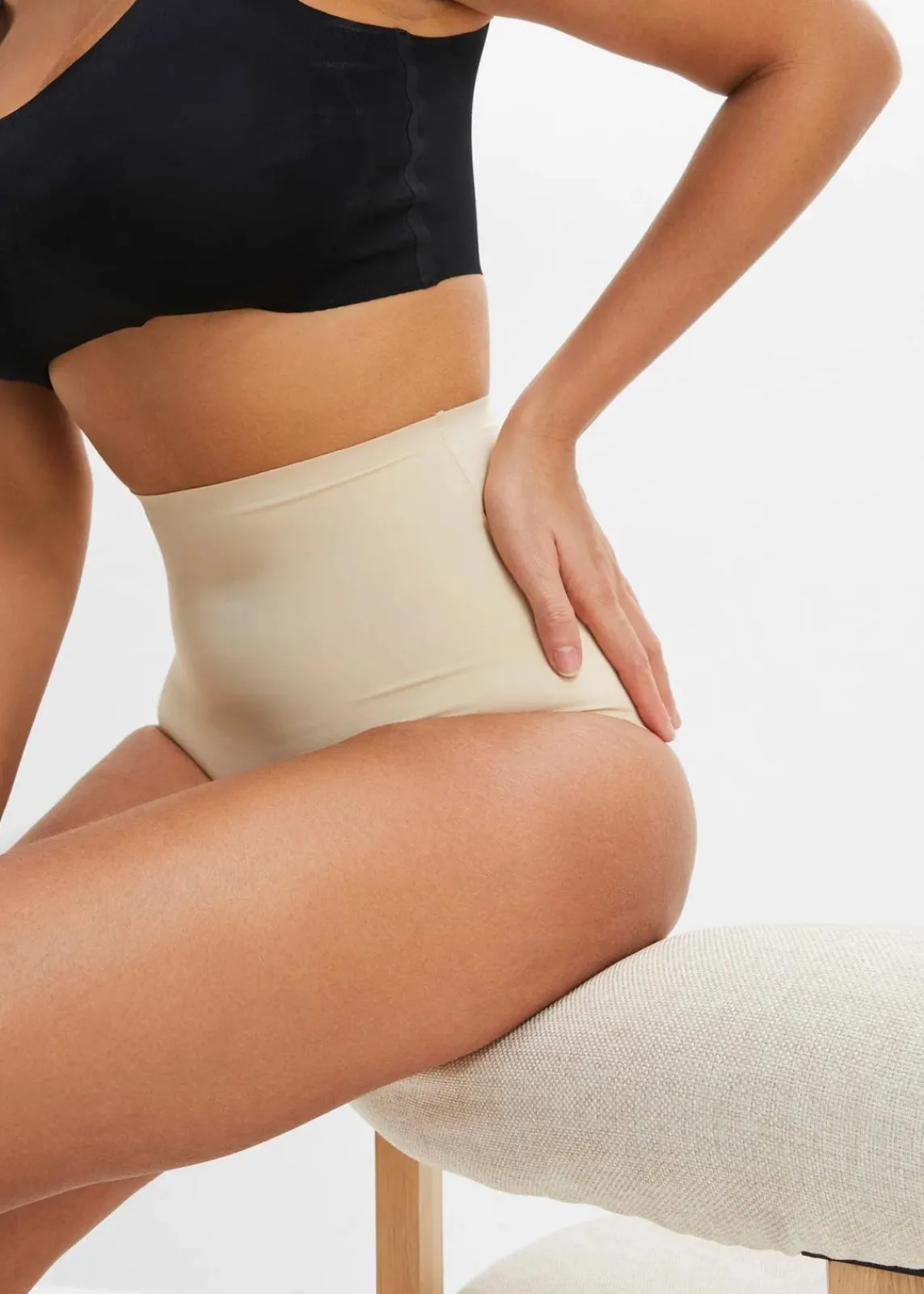 bonprix Höschen|Shapewear^Seamless Shape Slip mit leichter Formkraft puder