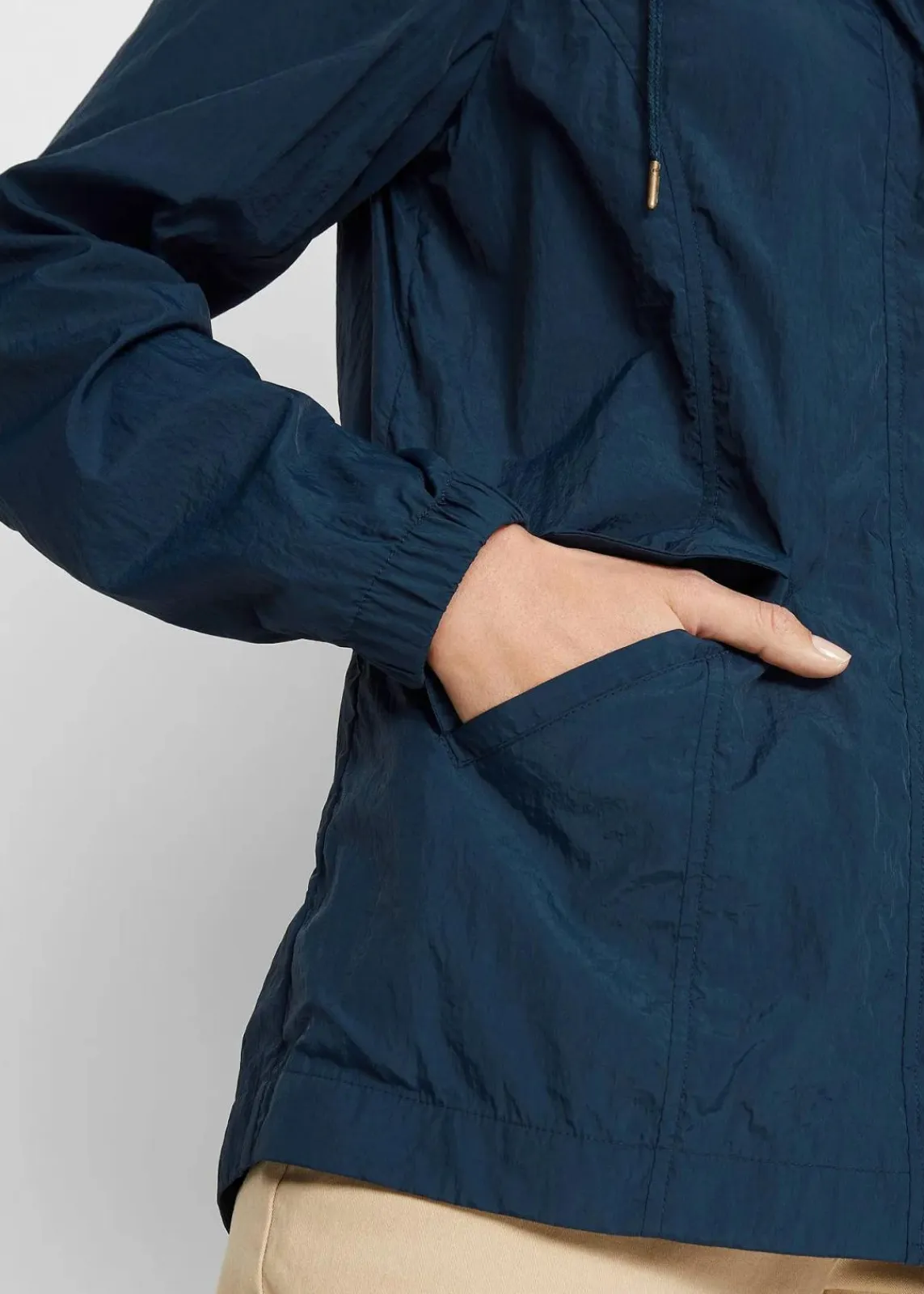 bonprix Jacken & Mäntel^sehr leichte Übergangsjacke dunkelblau