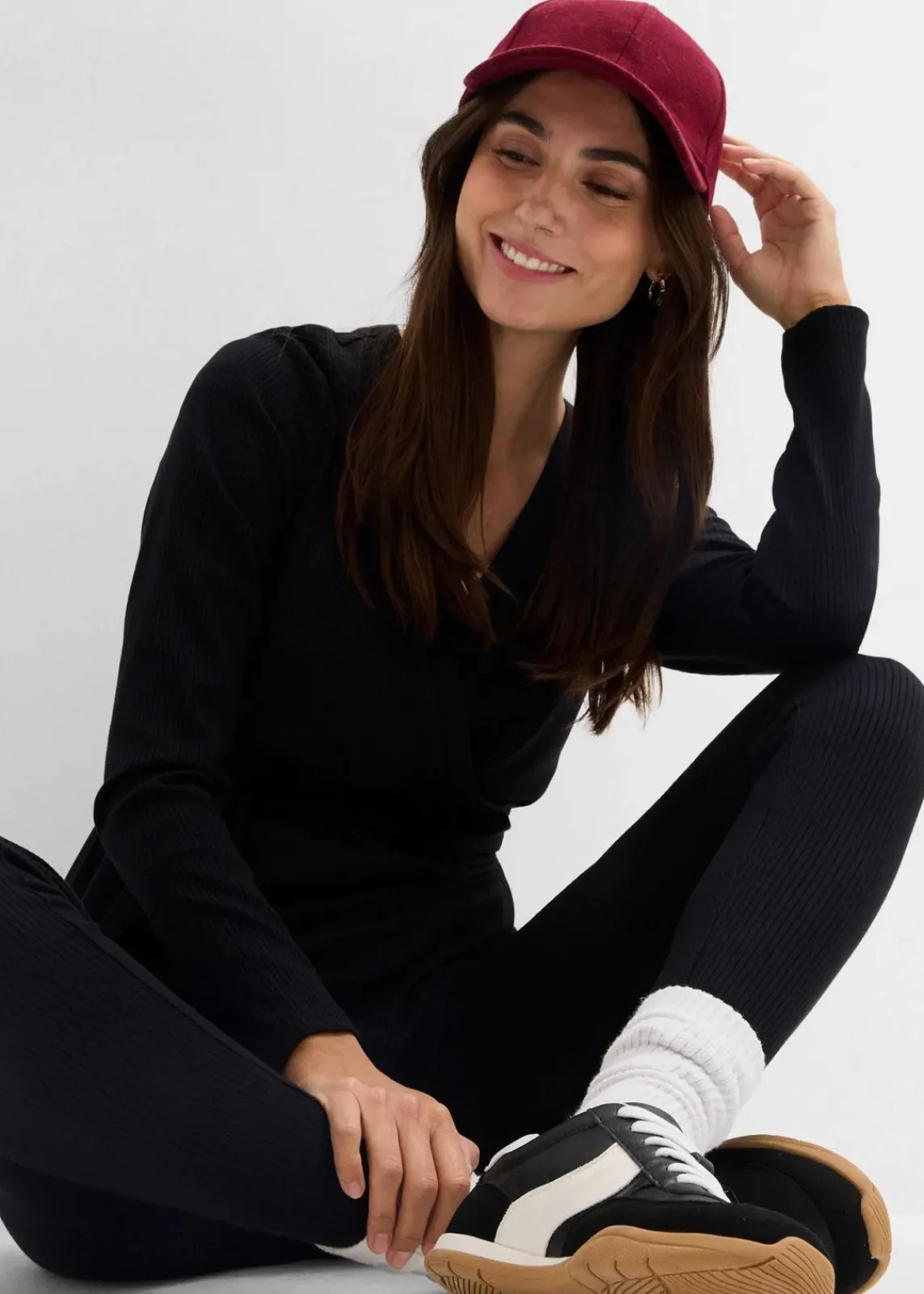 bonprix Bekleidung·Blazer|Nachhaltigere Materialien^Set aus Umstands-Wickelshirt mit bequemer Leggings (2-tlg.Set) schwarz