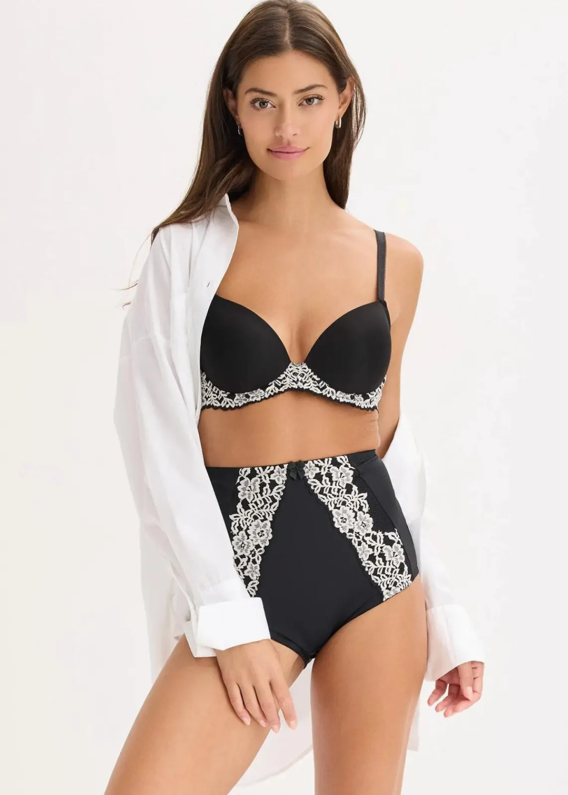 bonprix Wäsche·Shapewear|Wäsche·Höschen^Shape Panty mit leichter Formkraft schwarz/wollweiß