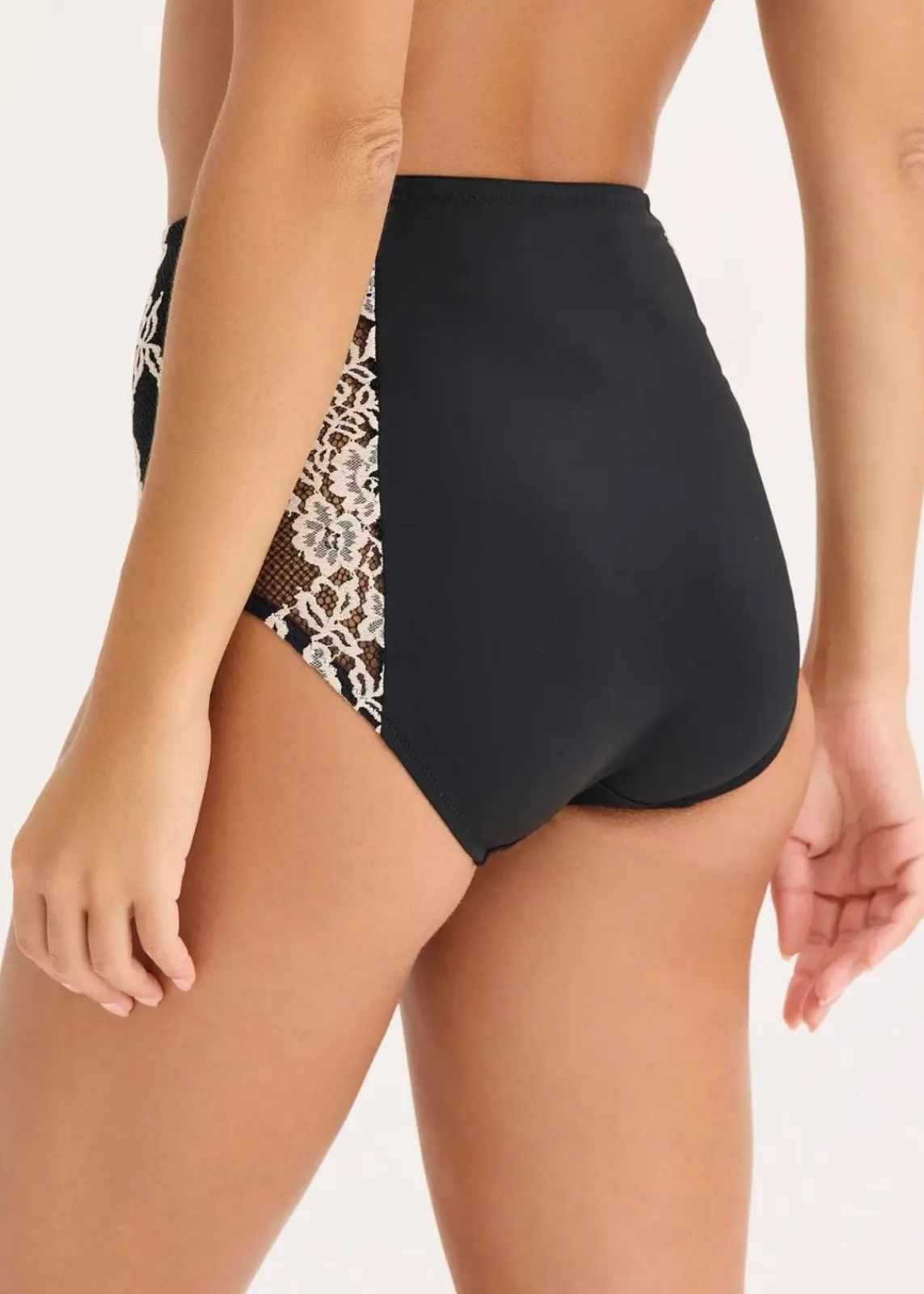 bonprix Wäsche·Shapewear|Wäsche·Höschen^Shape Slip mit starker Formkraft schwarz/wollweiß