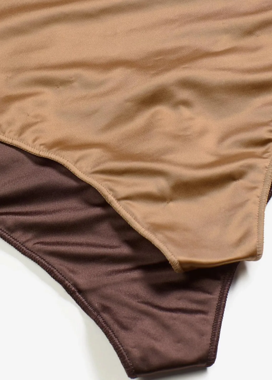 bonprix Wäsche·Shapewear|Wäsche·Höschen^Shape String mit Glanzeffekt und leichter Formkraft (2er Pack) dunkelbraun + camel