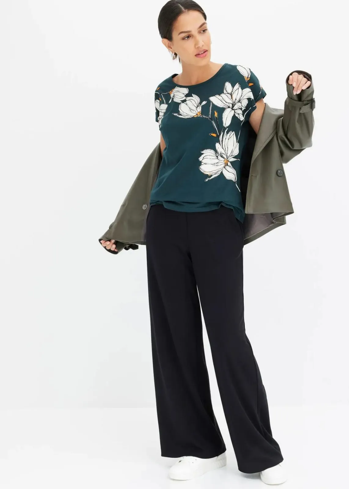 bonprix Shirts & Tops|Nachhaltigere Materialien^Shirt tiefgrün floral