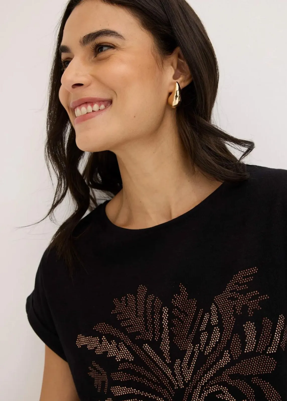 bonprix Shirts & Tops^Shirt aus Baumwolle mit Nietenapplikation schwarz