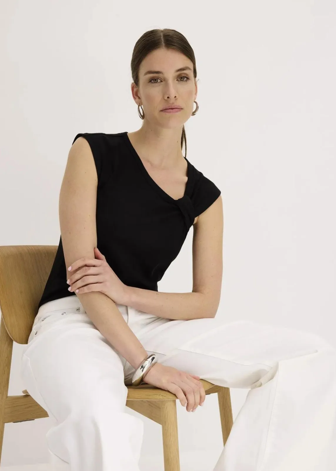 bonprix Shirts & Tops^Shirt aus elastischem Baumwoll-Mix schwarz