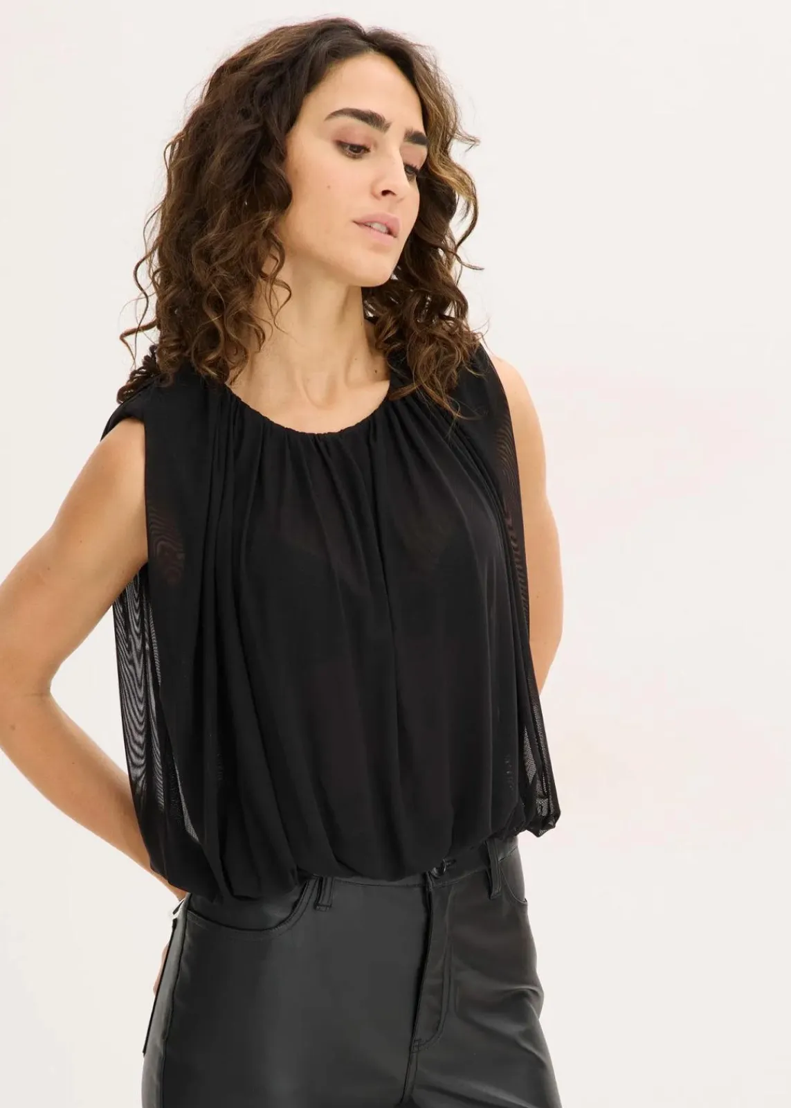 bonprix Shirts & Tops^Shirt aus feinem Mesh schwarz