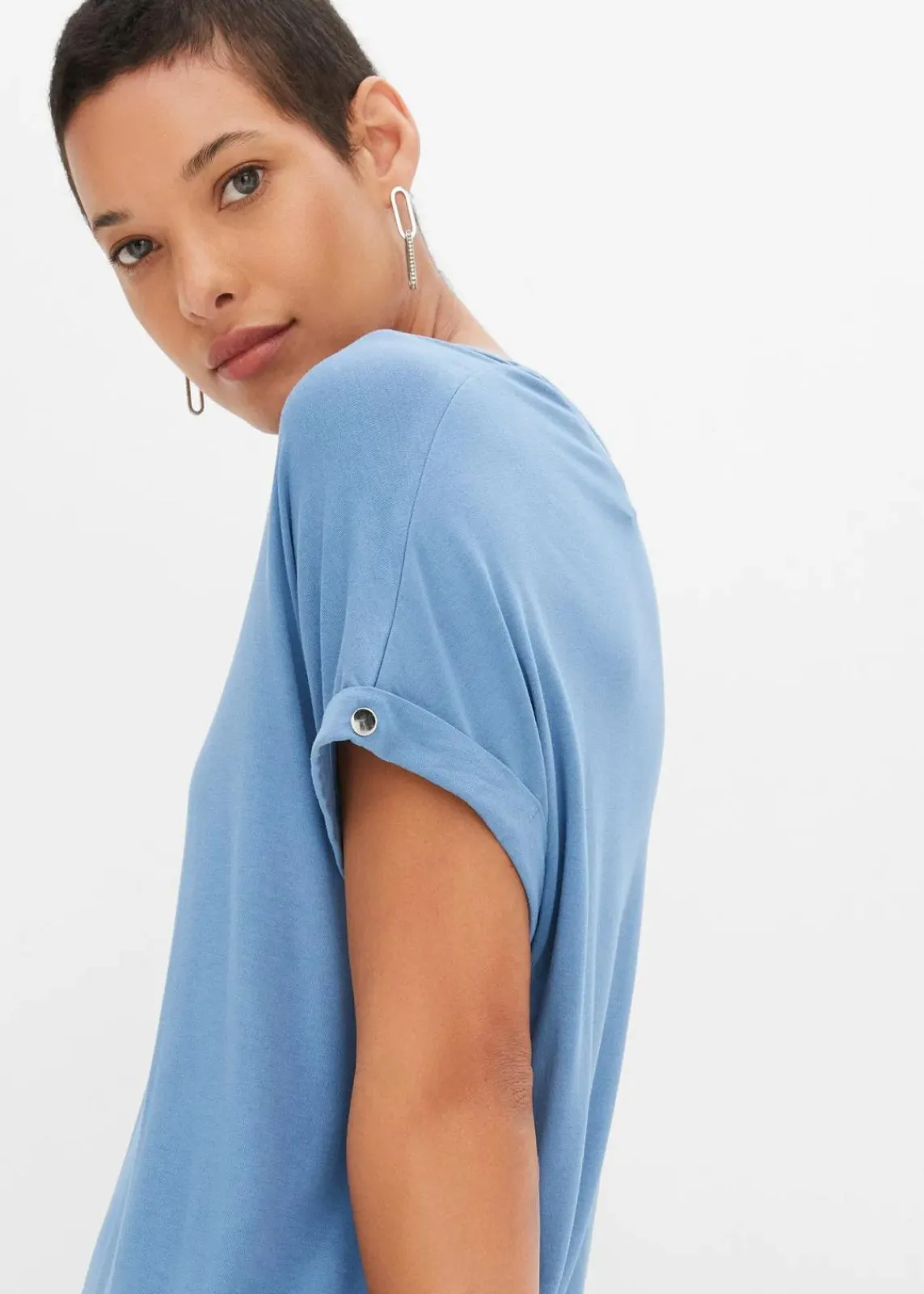 bonprix Shirts & Tops|Nachhaltigere Materialien^Shirt aus fließendem Viskose-Mix matt blau