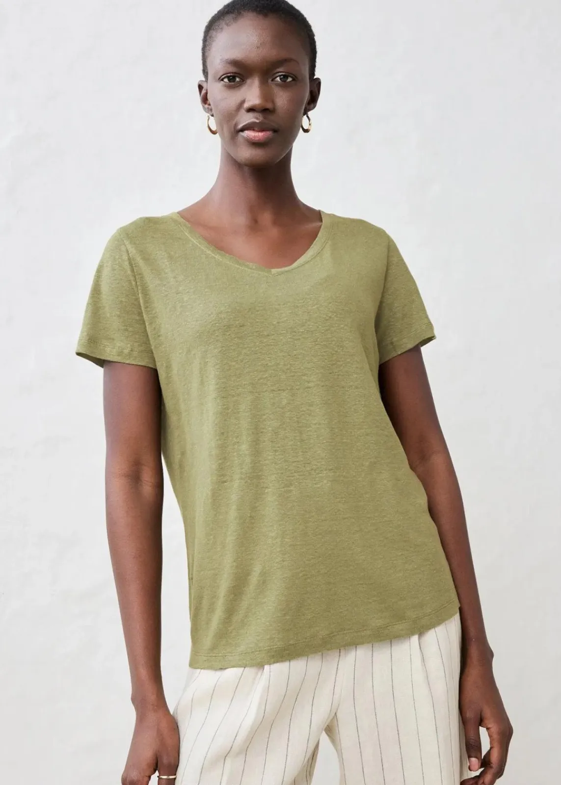bonprix Premium|Shirts & Tops^Shirt aus reinem Leinen oliv