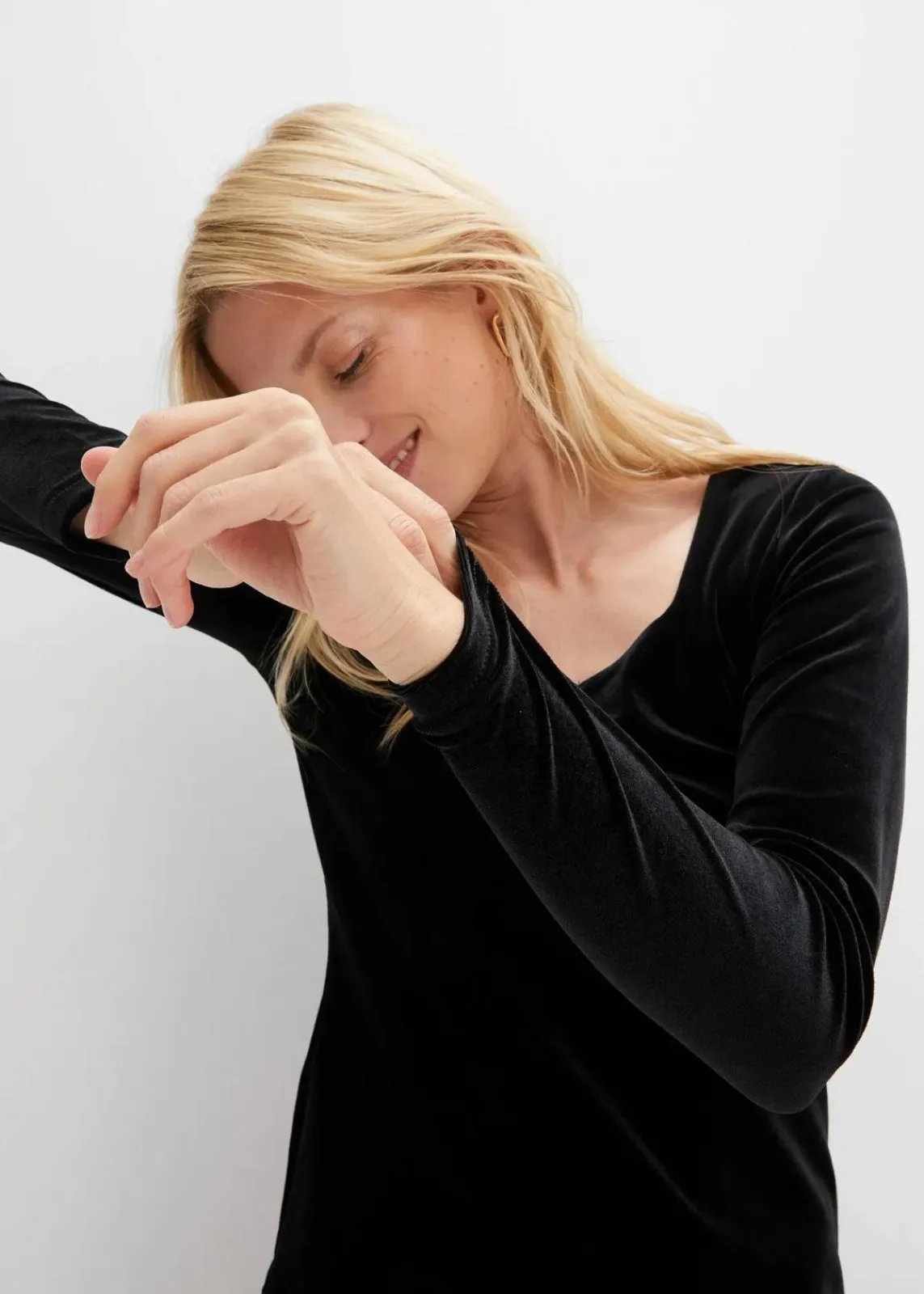bonprix Shirts & Tops^Shirt aus softem Samt schwarz