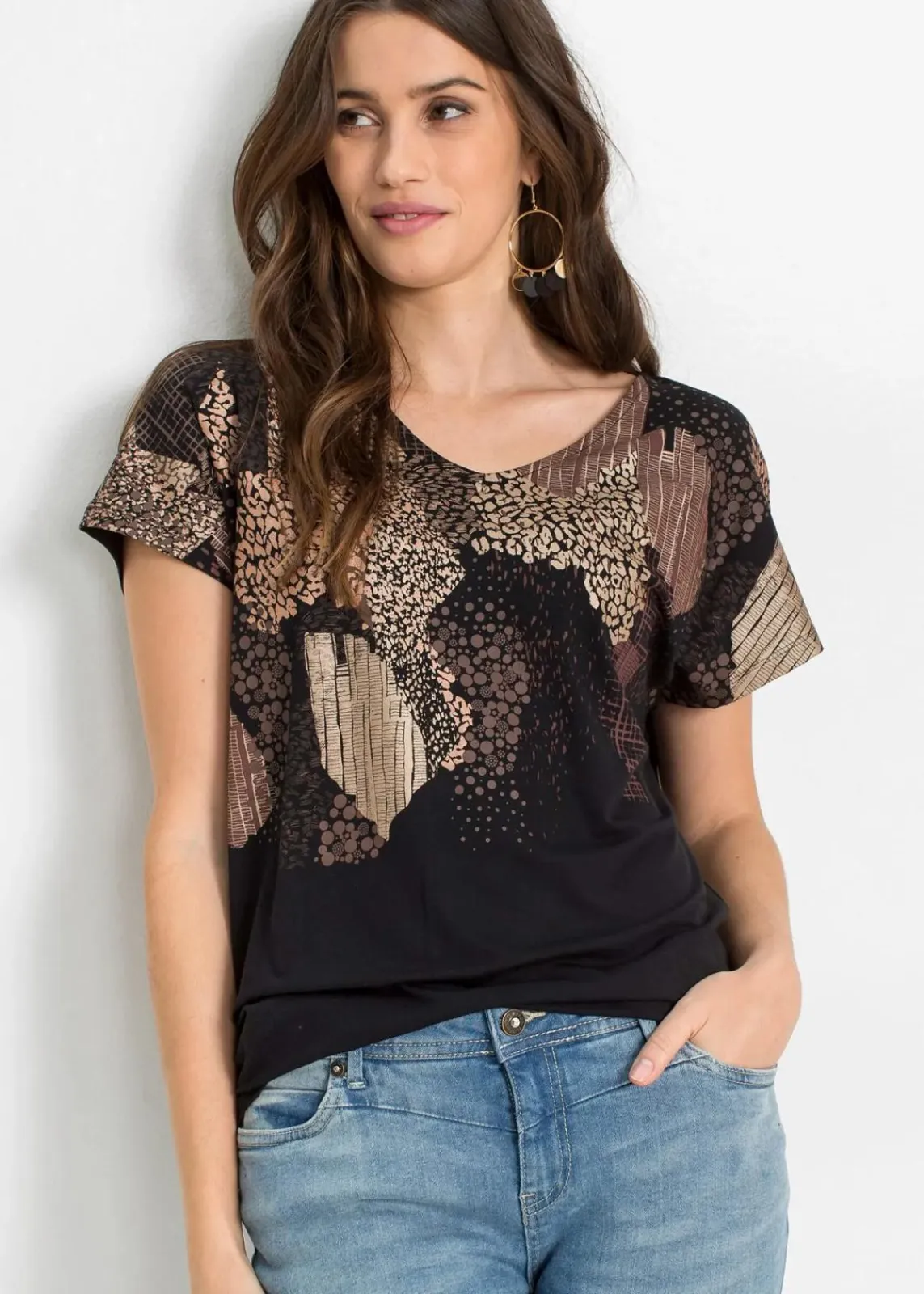 bonprix Nachhaltigere Materialien|Shirts & Tops^Shirt aus softem Viskose-Mix schwarz graphisch bedruckt