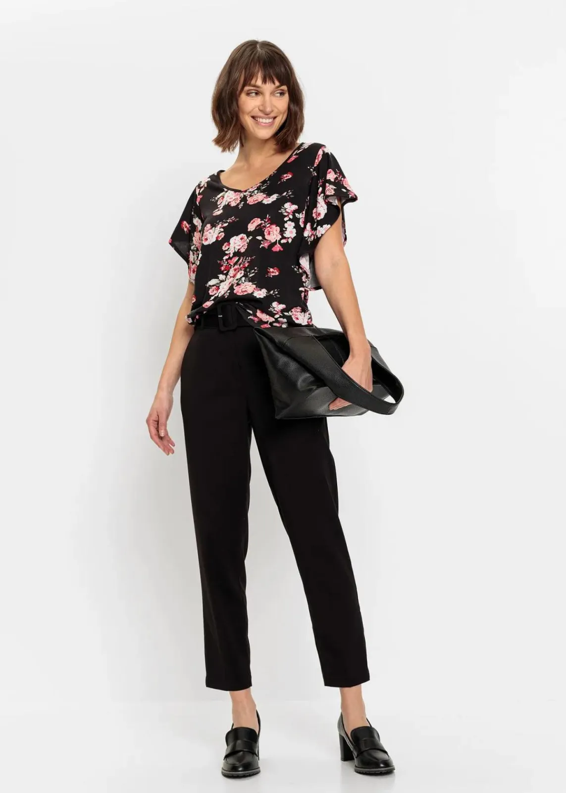 bonprix Shirts & Tops|Nachhaltigere Materialien^Shirt aus Viskose schwarz/rosa geblümt
