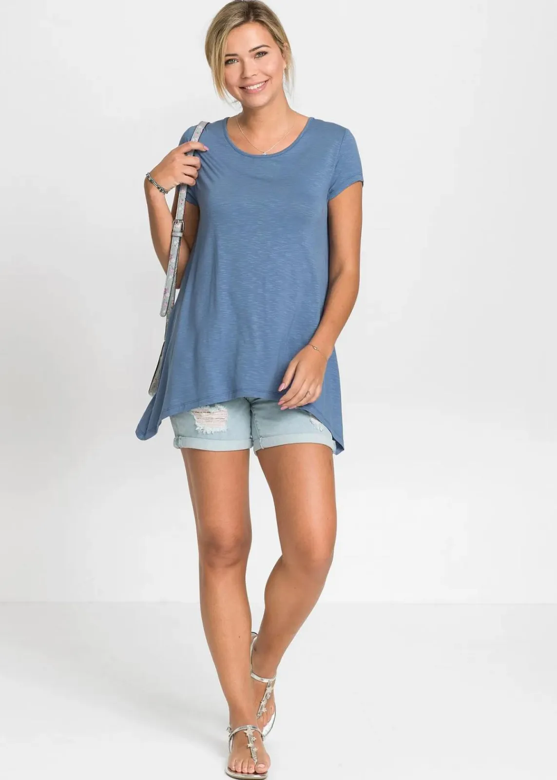 bonprix Nachhaltigere Materialien|Shirts & Tops^Shirt in asymmetrischer Länge jeansblau