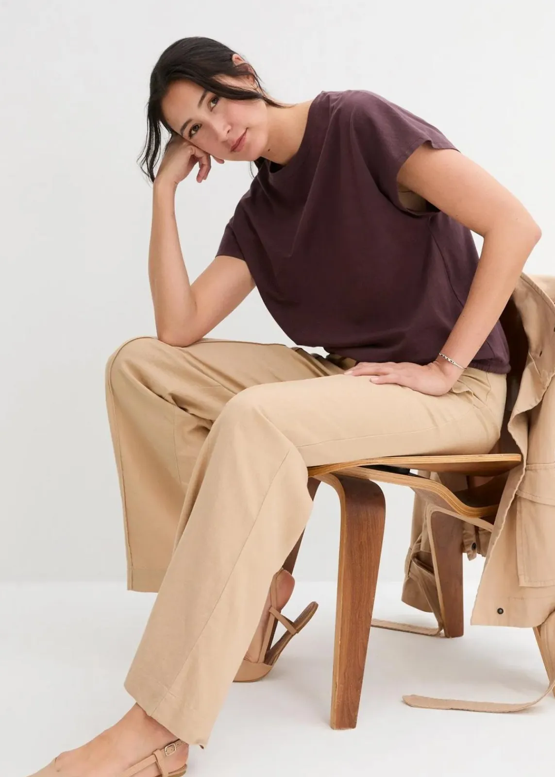 bonprix Shirts & Tops^Shirt mit Bindedetail am Saum aus Baumwolle-Viskose-Mix terrabraun