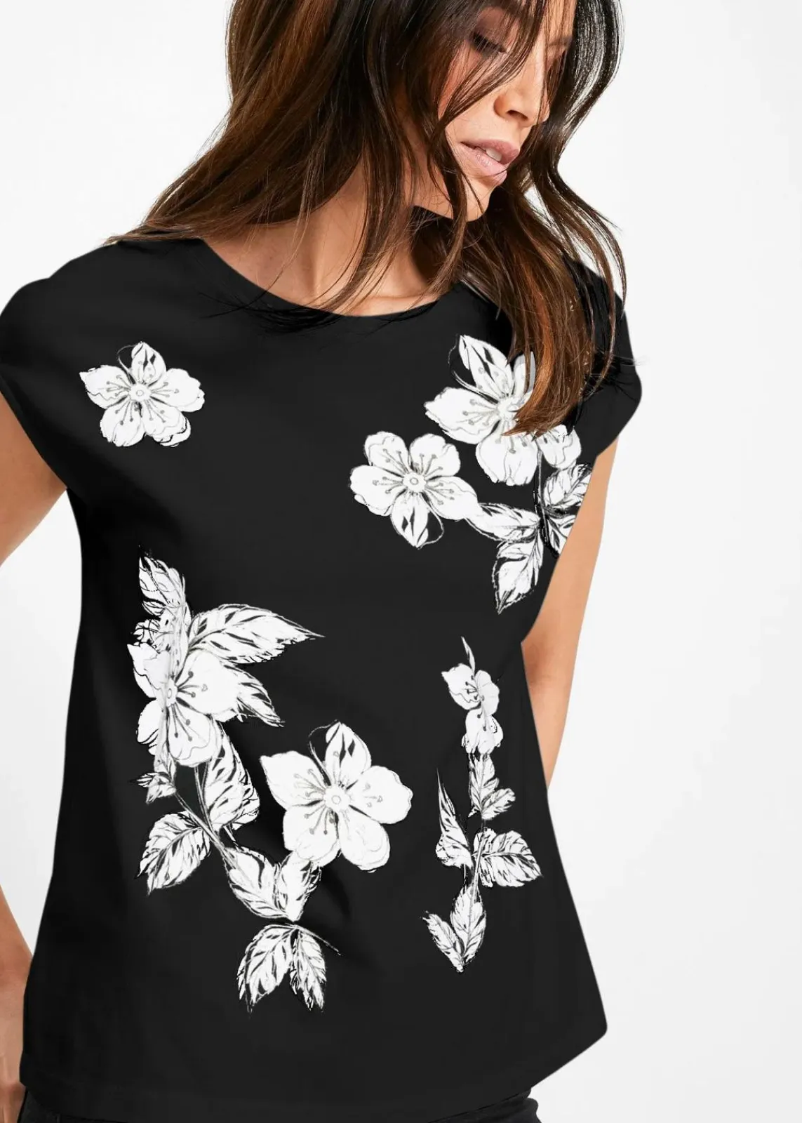 bonprix Shirts & Tops^Shirt mit floralem Muster schwarz/weiß/silber geblümt