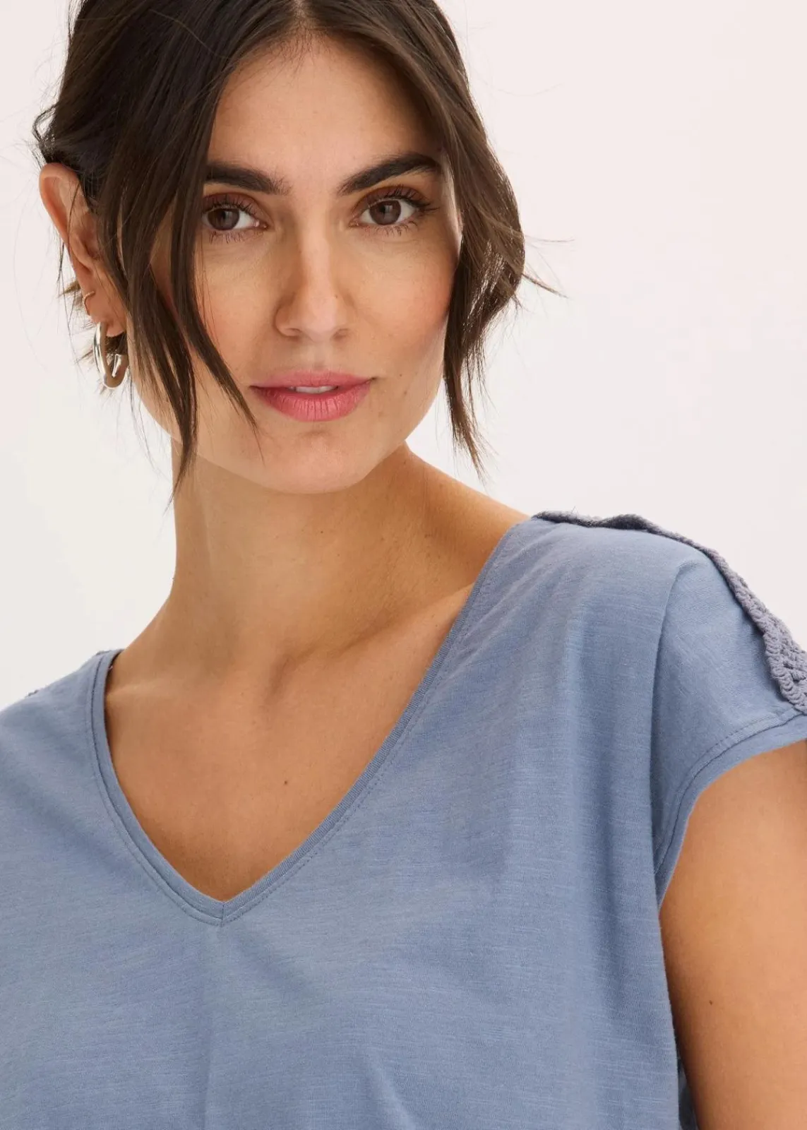 bonprix Shirts & Tops^Shirt mit Häkeleinsätzen rauchblau