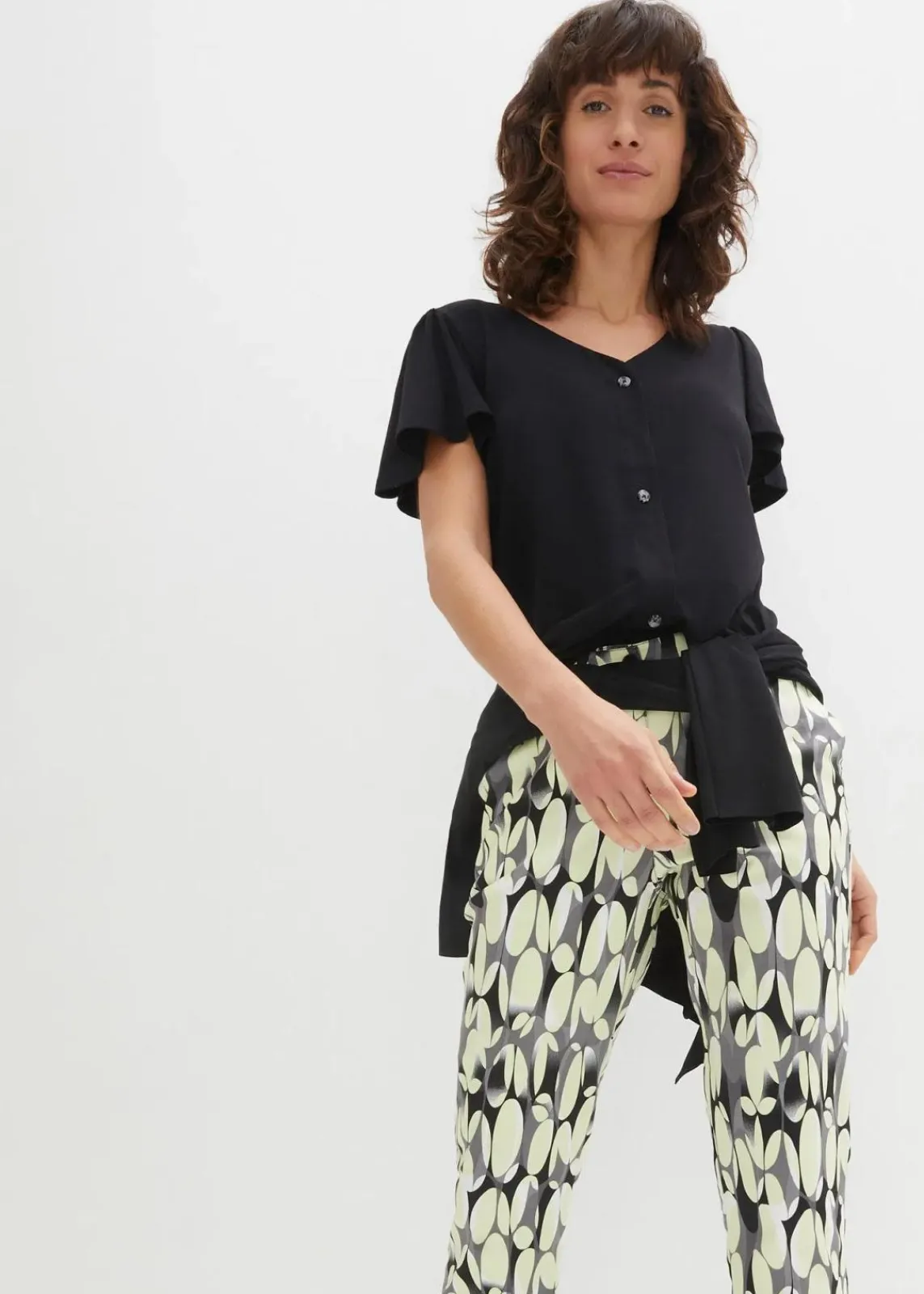 bonprix Shirts & Tops^Shirt mit Knopfleiste schwarz