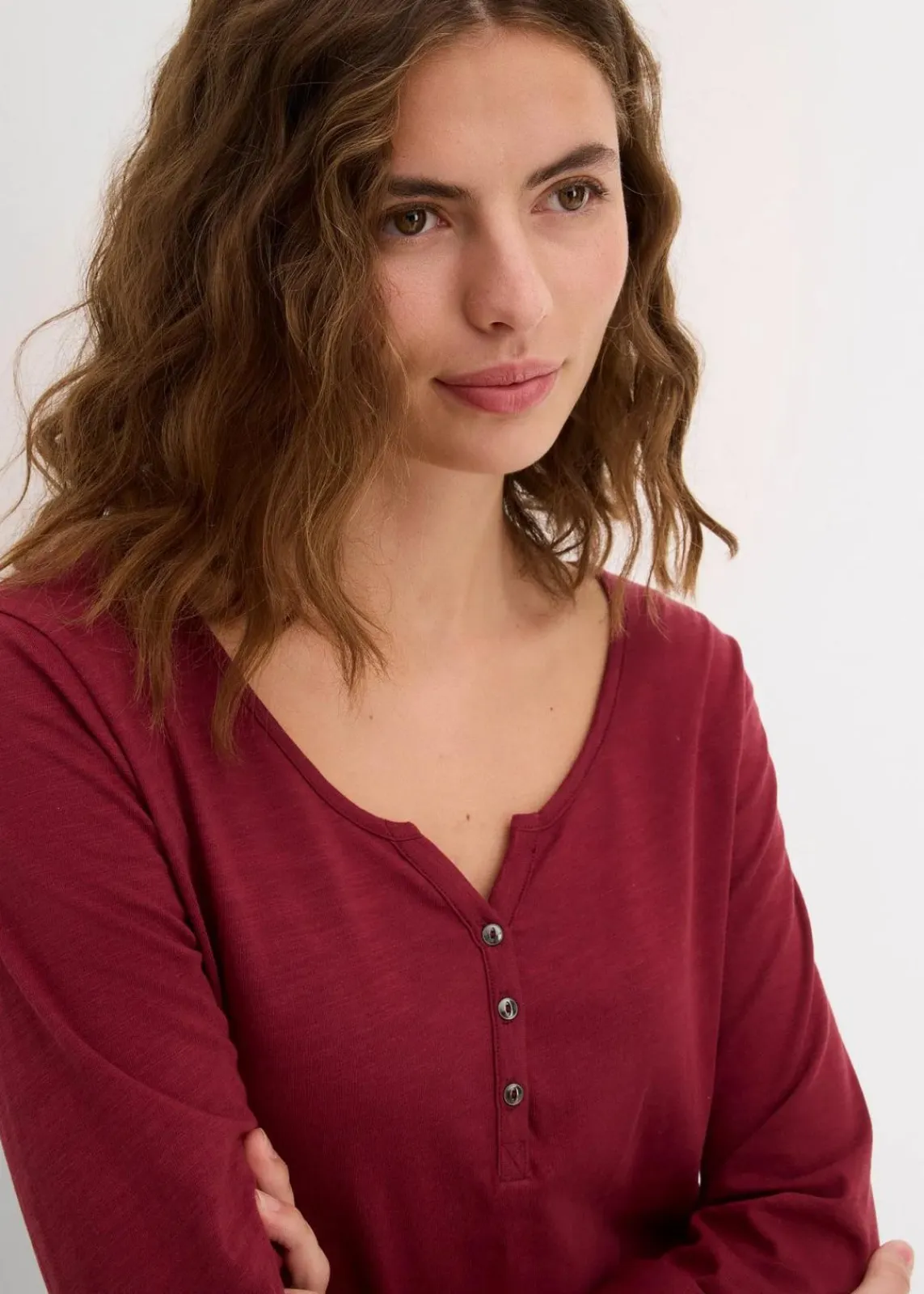 bonprix Shirts & Tops|Nachhaltigere Materialien^Shirt mit Knopfleiste aus reiner Bio-Baumwolle bordeaux