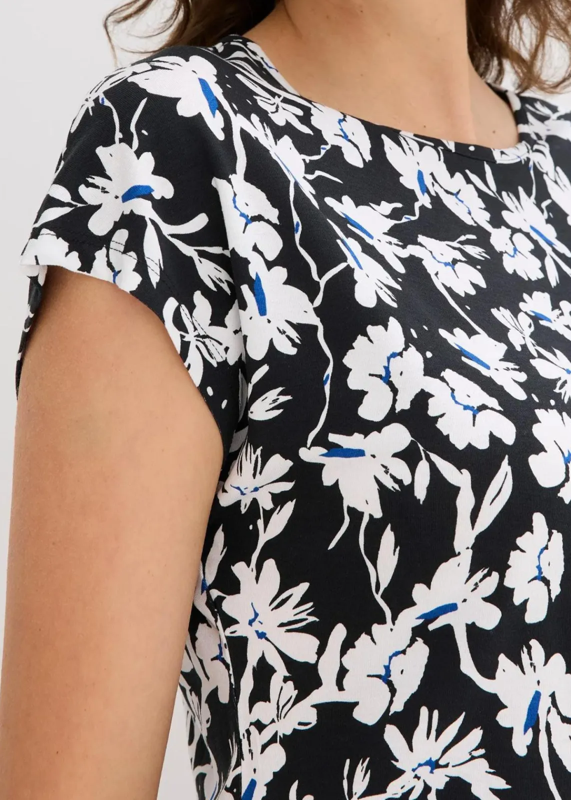 bonprix Shirts & Tops^Shirt mit Knotenoptik schwarz/weiß
