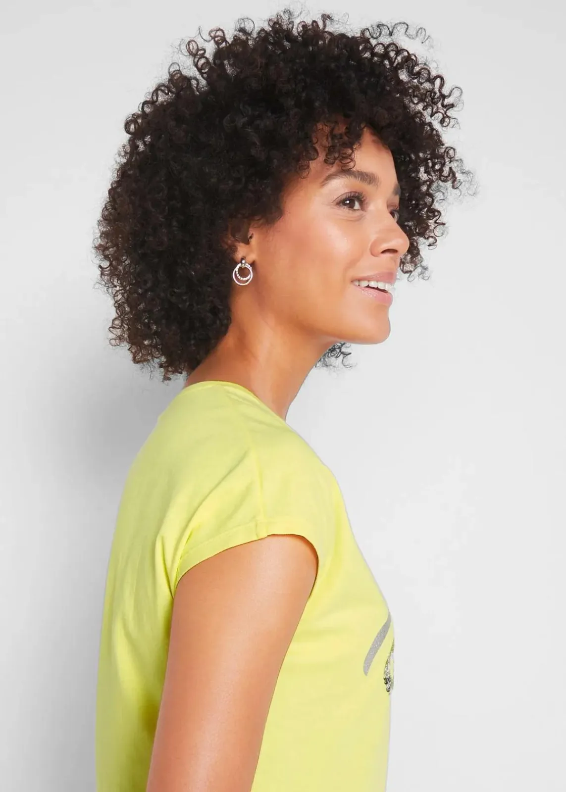 bonprix Shirts & Tops^Shirt mit Pailletten limone/silber bedruckt