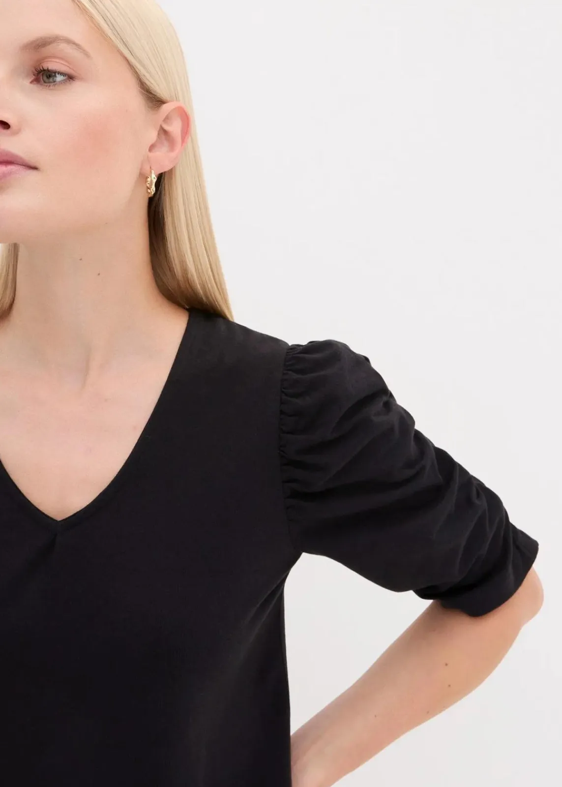 bonprix Shirts & Tops|Nachhaltigere Materialien^Shirt mit Puffärmeln schwarz