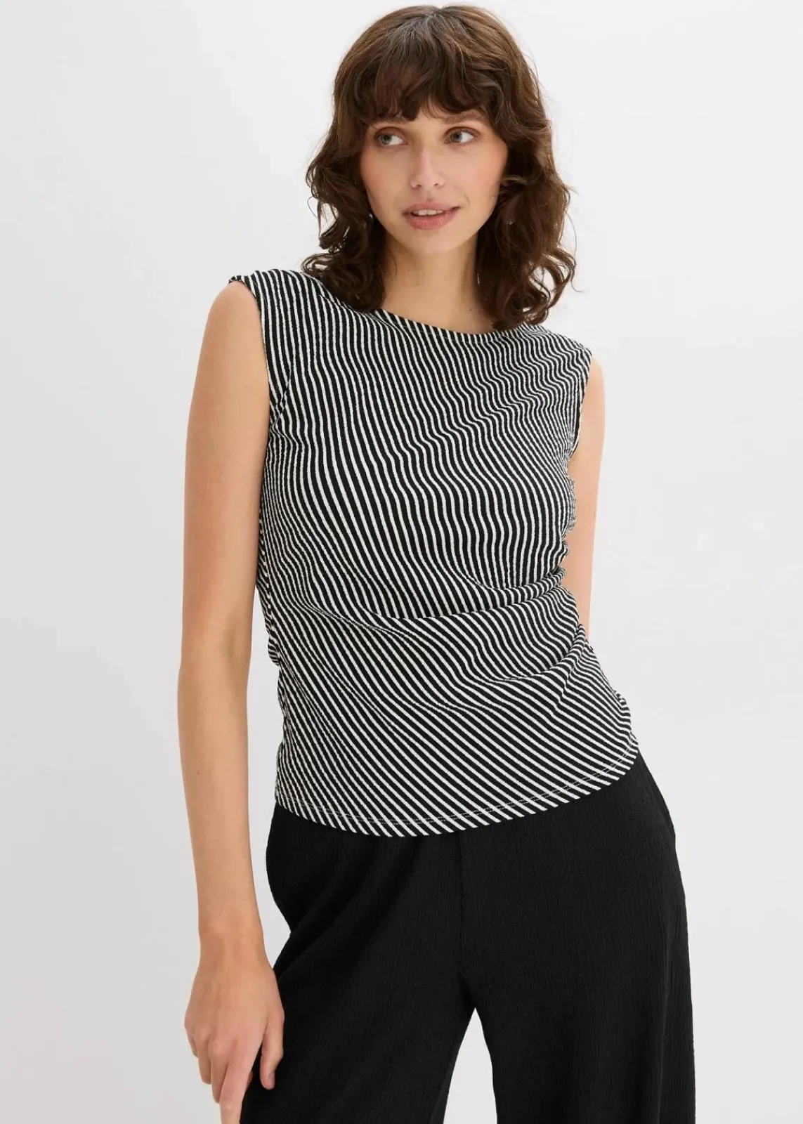 bonprix Shirts & Tops^Shirt mit Raffung schwarz/wollweiß