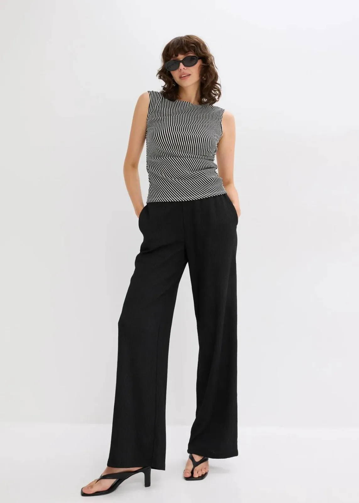 bonprix Shirts & Tops^Shirt mit Raffung schwarz/wollweiß
