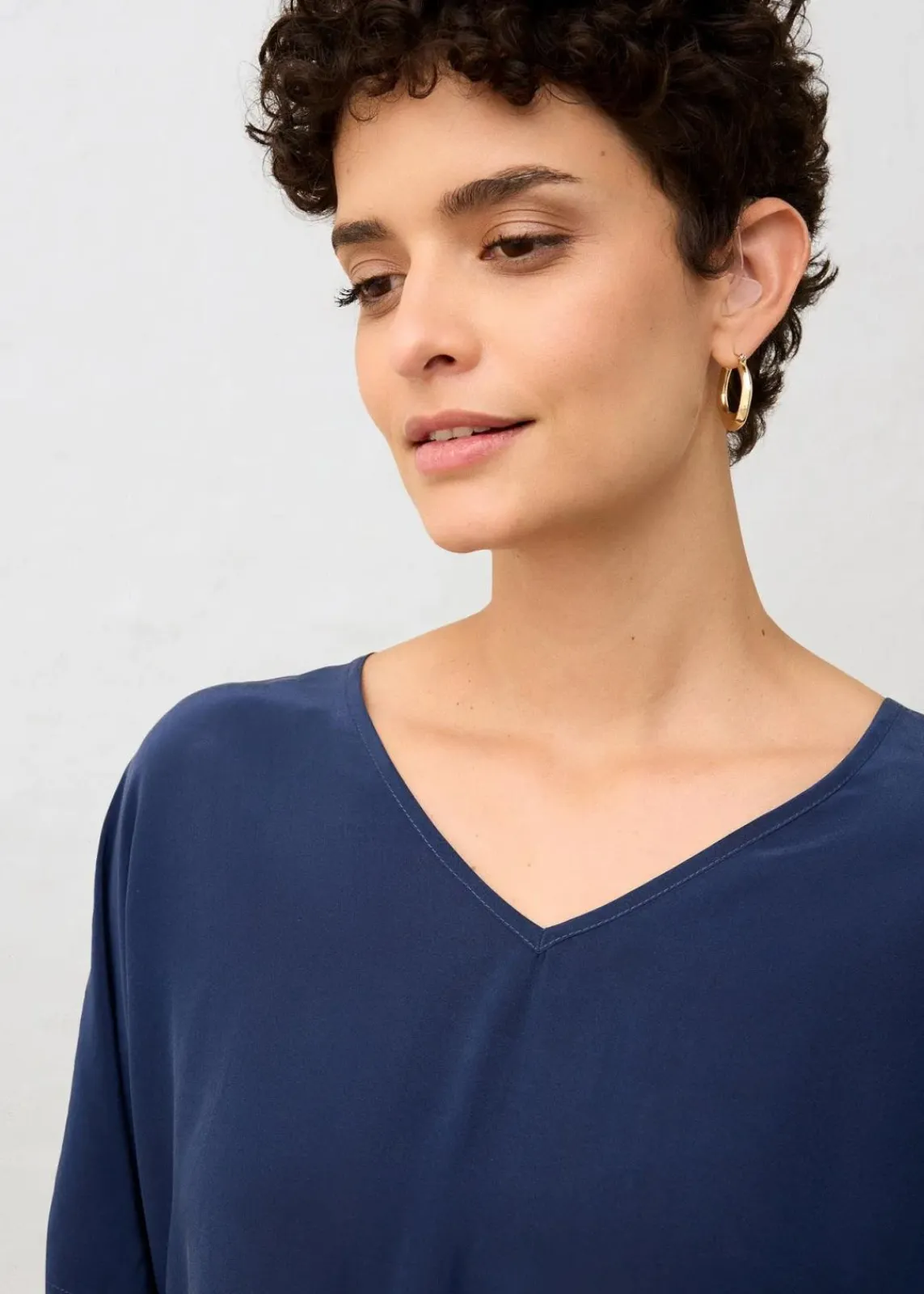 bonprix Premium|Shirts & Tops^Shirt mit Seidenanteil und Webeinsatz dunkelblau
