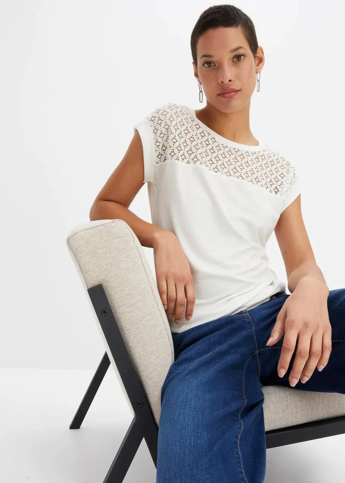 bonprix Shirts & Tops|Nachhaltigere Materialien^Shirt mit Spitze wollweiß