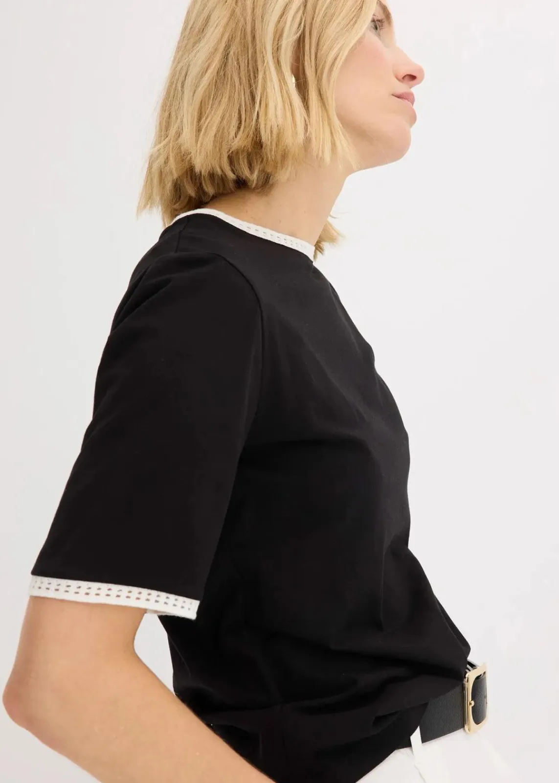 bonprix Shirts & Tops^Shirt mit Spitzenborte schwarz/wollweiß