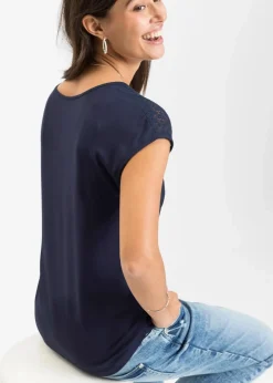 bonprix Shirts & Tops|Nachhaltigere Materialien^Shirt mit Spitzeneinsatz dunkelblau