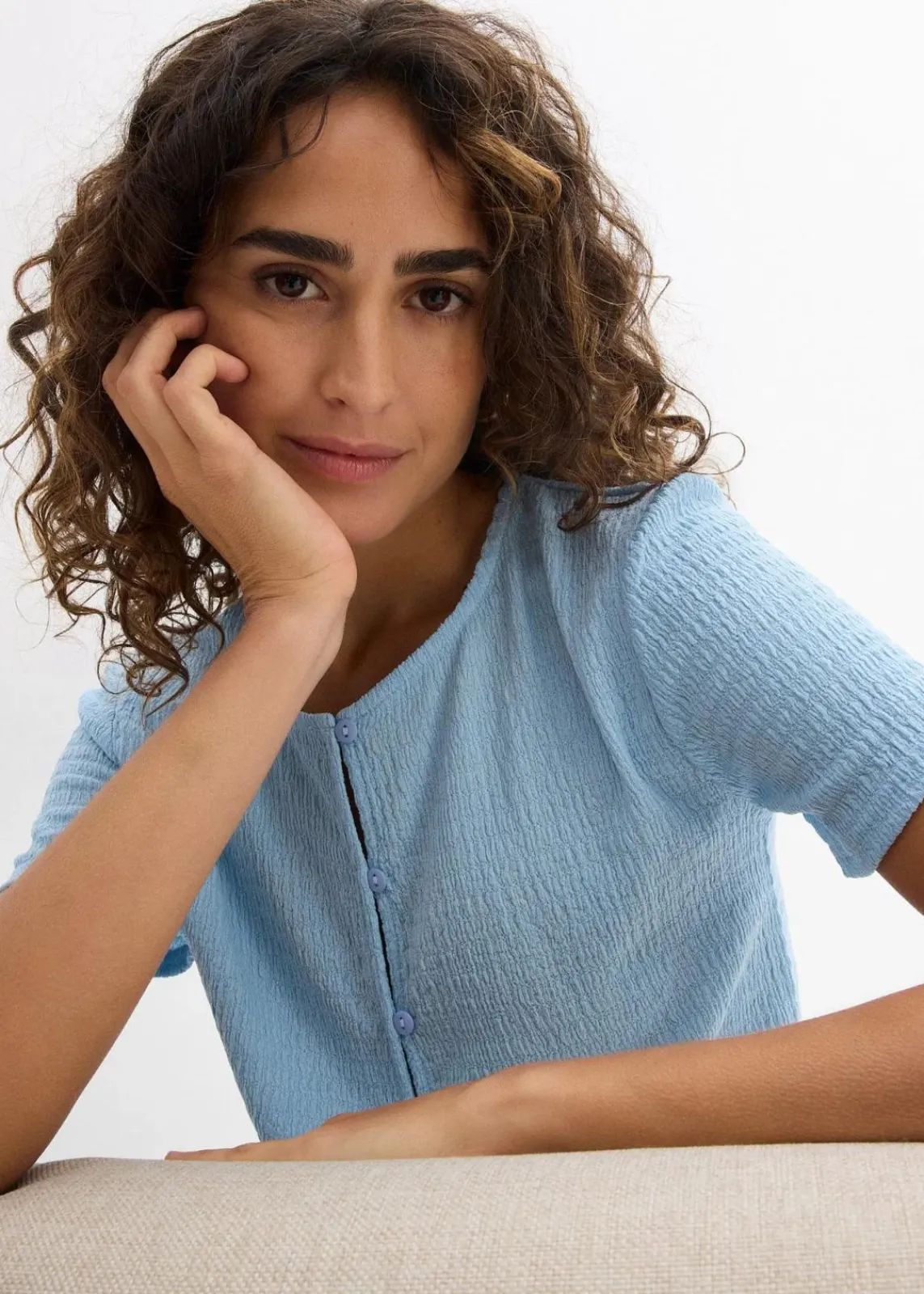 bonprix Shirts & Tops^Shirt mit Struktur und Knopfleiste hellblau