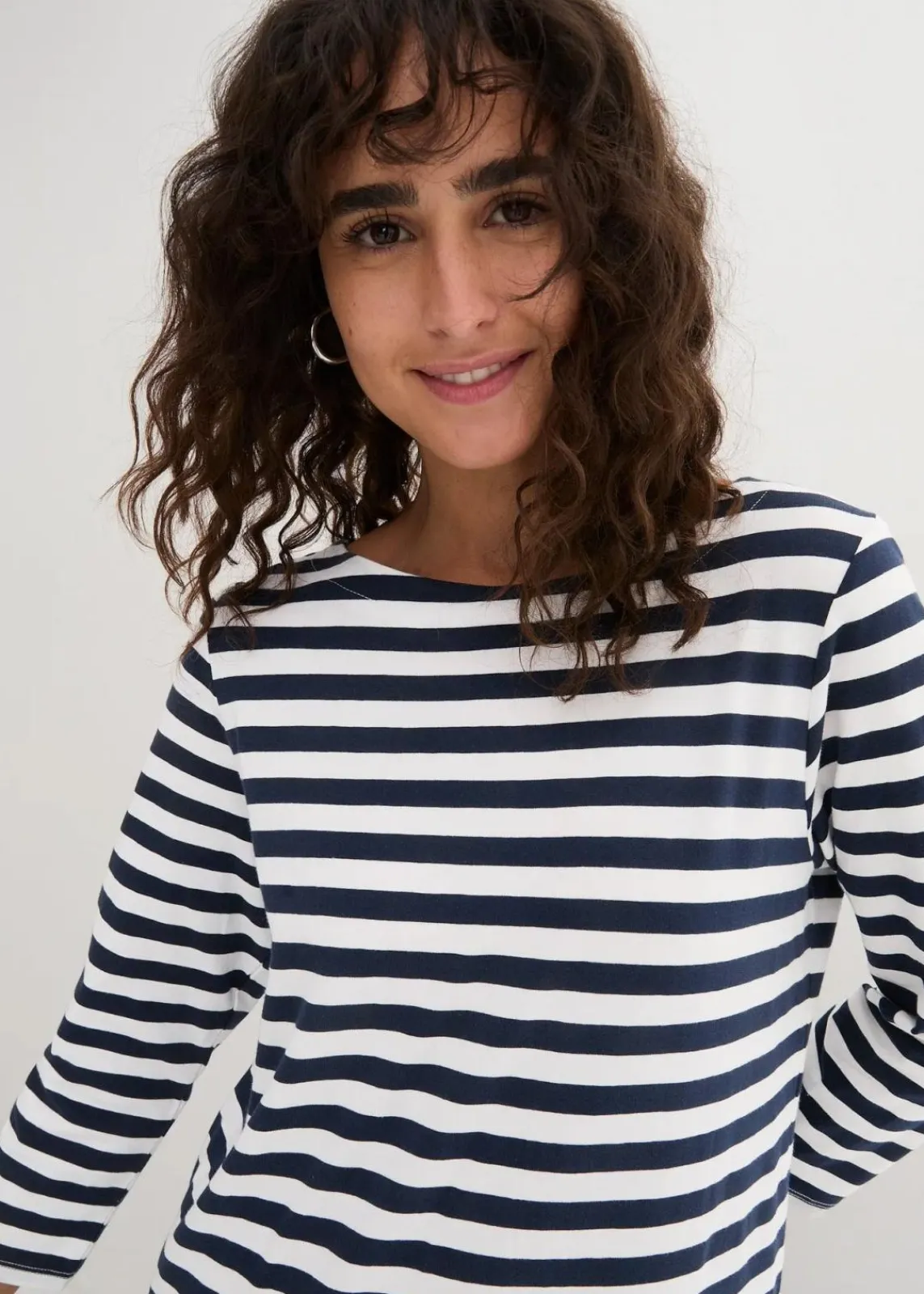 bonprix Shirts & Tops|Basics^Shirt mit U-Boot-Ausschnitt weiß/dunkelblau gestreift