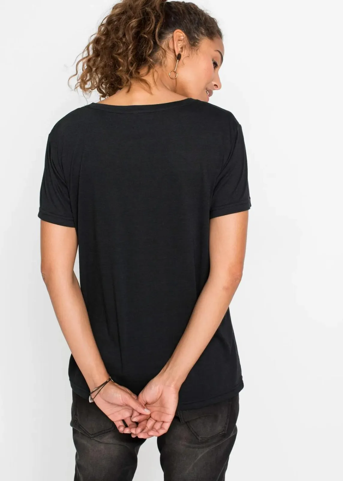bonprix Shirts & Tops|Basics^Shirt mit V-Ausschnitt schwarz